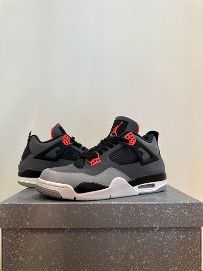 Nike Air Jordan 4 Retro "Infrared 23"