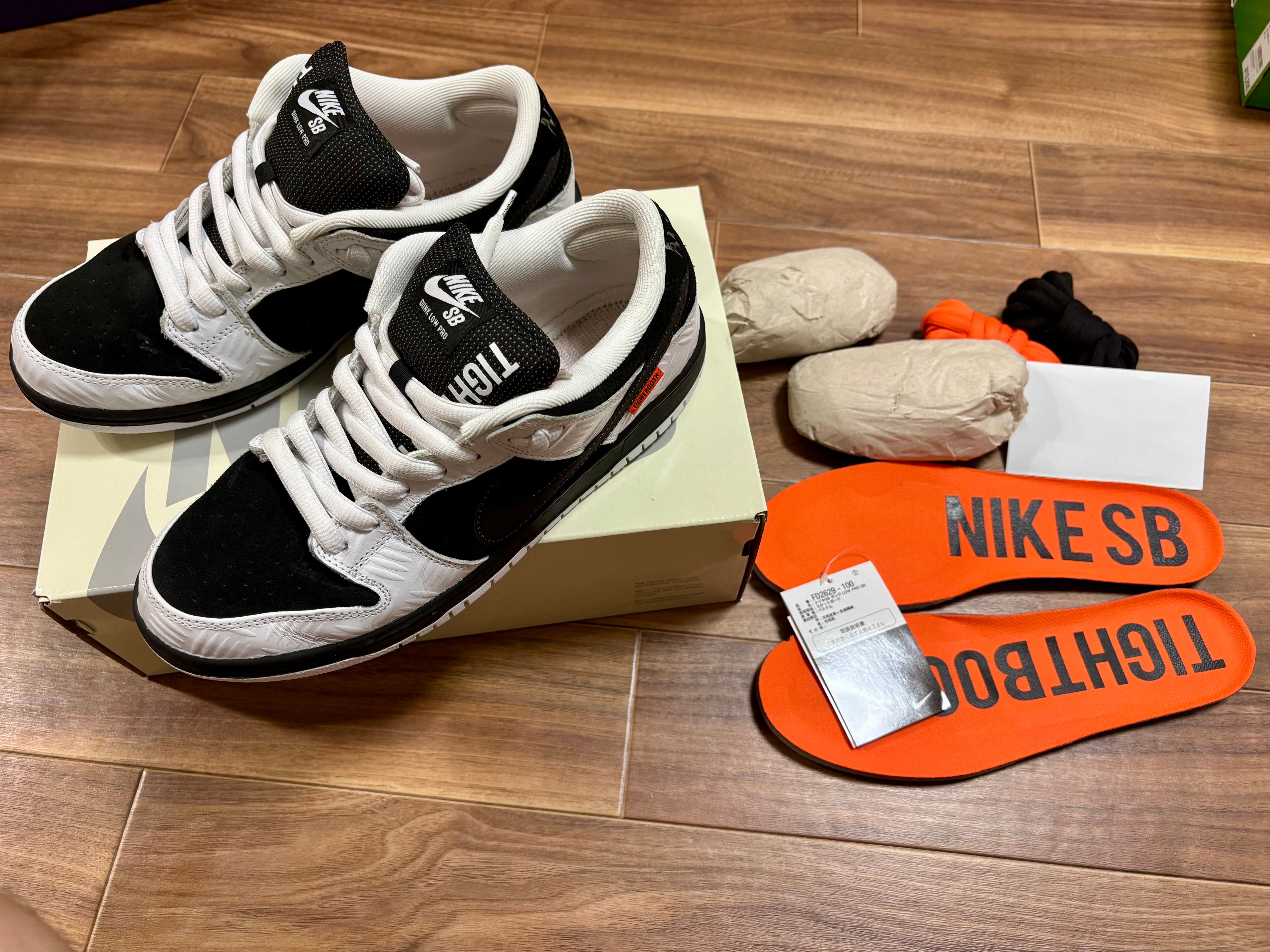 TIGHTBOOTH × Nike SB Dunk Low Pro QS "Black and White"