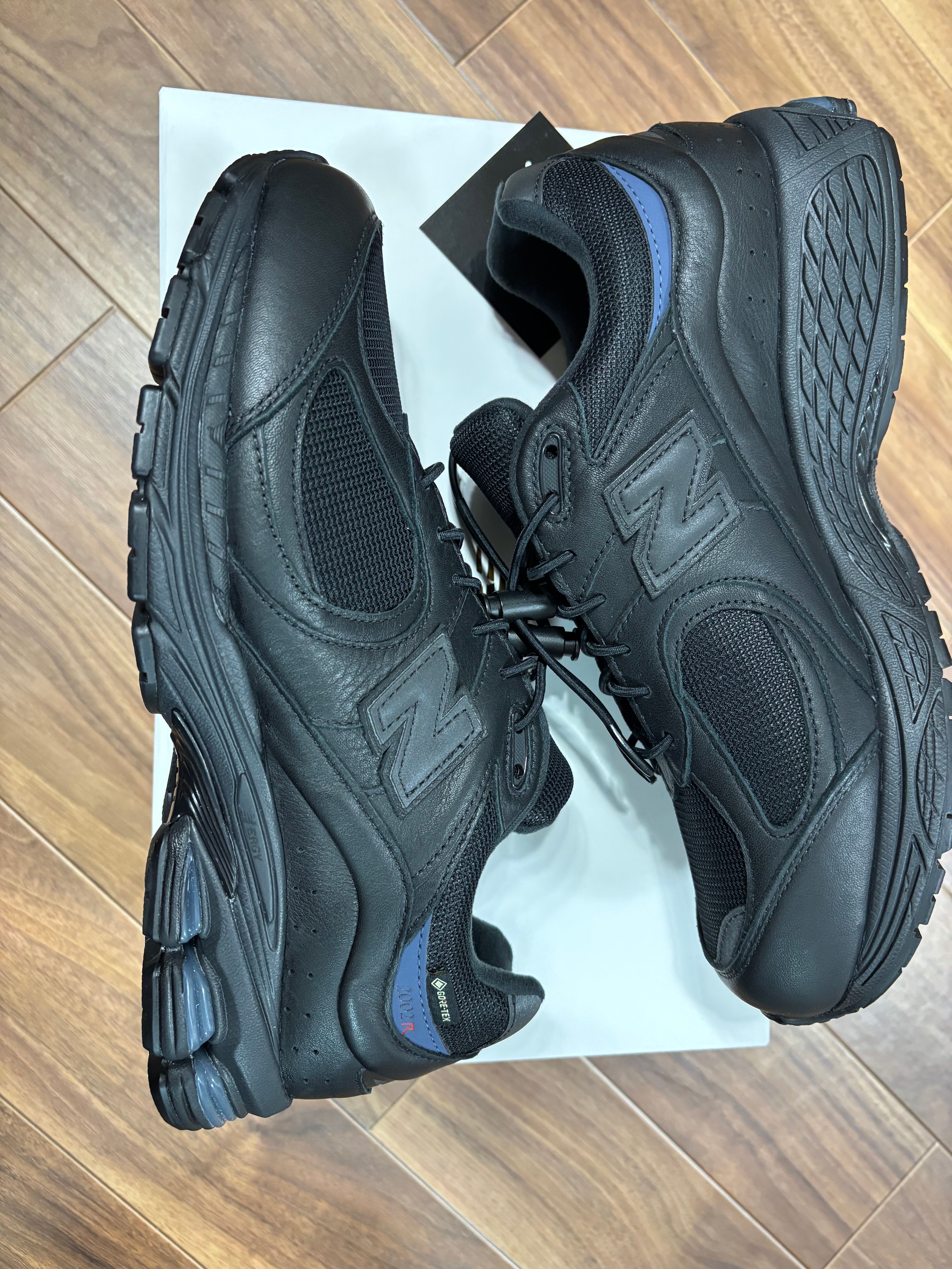 JJJJound × New Balance 2002R GORE-TEX "Black"