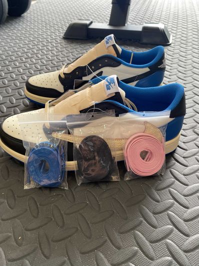 Travis Scott × fragment design × Nike Air Jordan 1 Low OG SP "Military Blue"