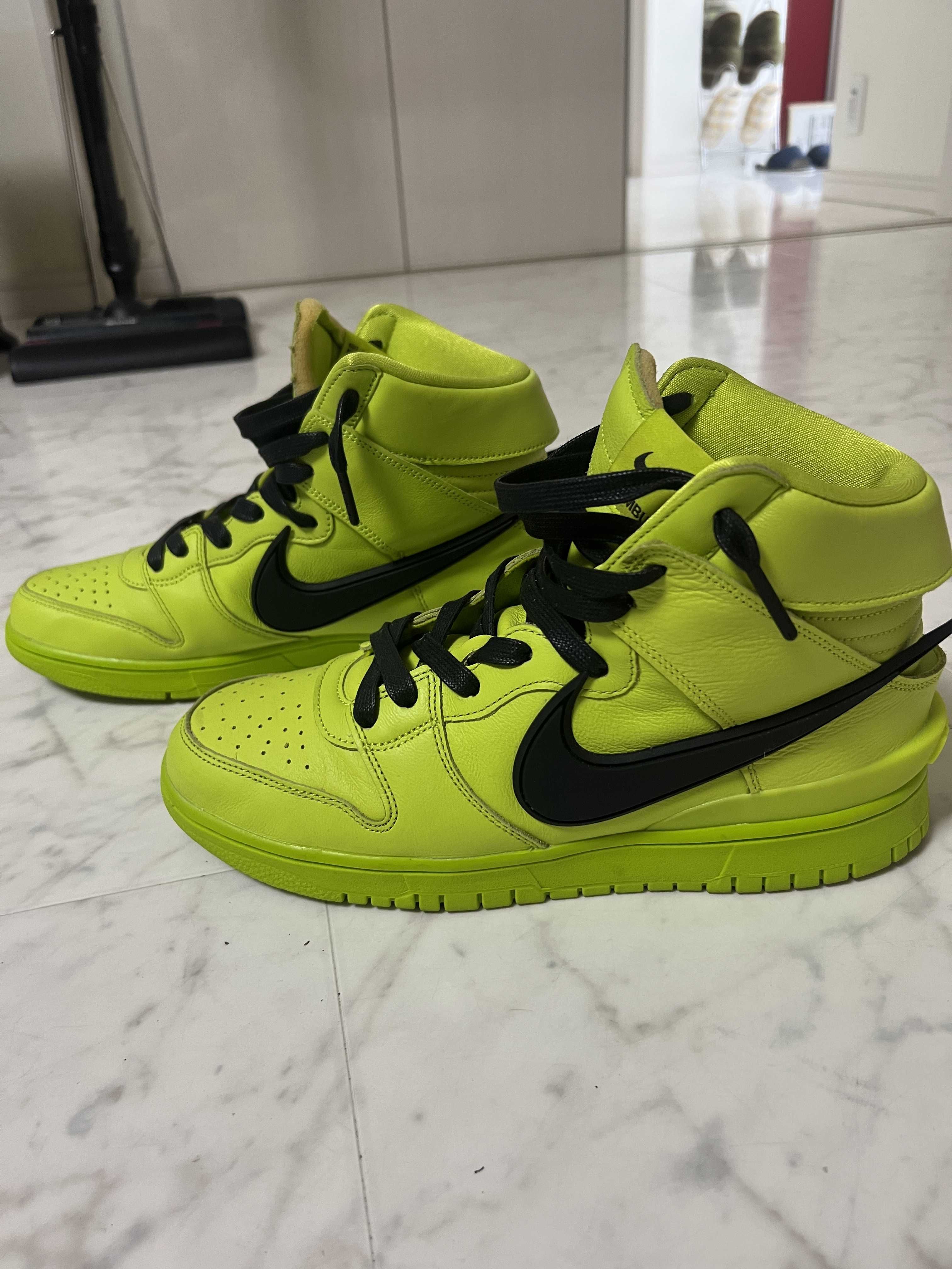 AMBUSH × NIKE DUNK HIGH "FLASH LIME"