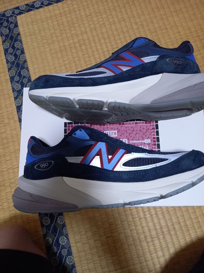 KITH × New Balance 990V6 Madison Square Garden "Navy"