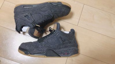Nike × Levi's Air Jordan 4 "Black Denim" (Tag: LEVIS®)