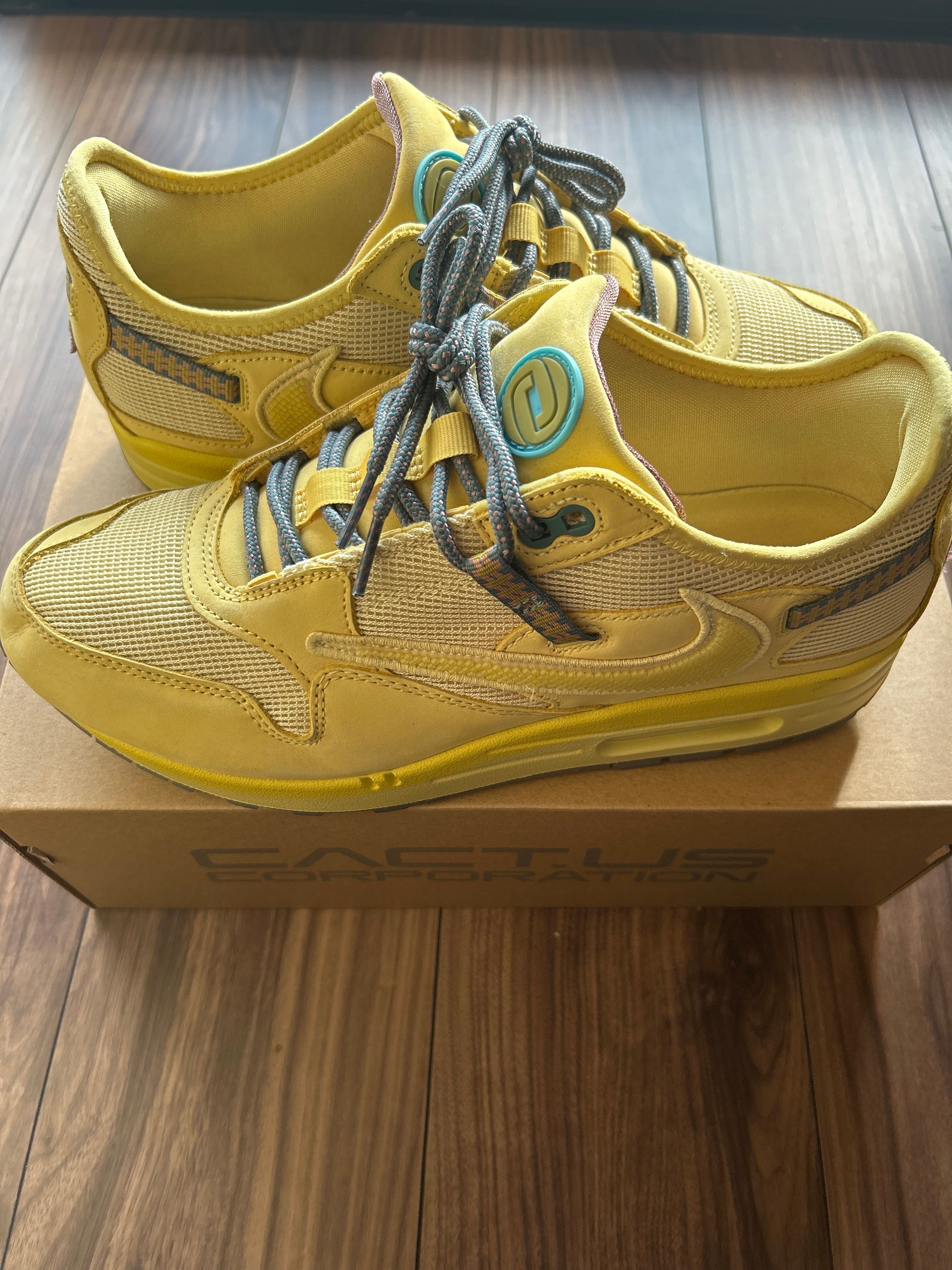 Travis Scott × Nike Air Max 1 "CACT.US Gold"