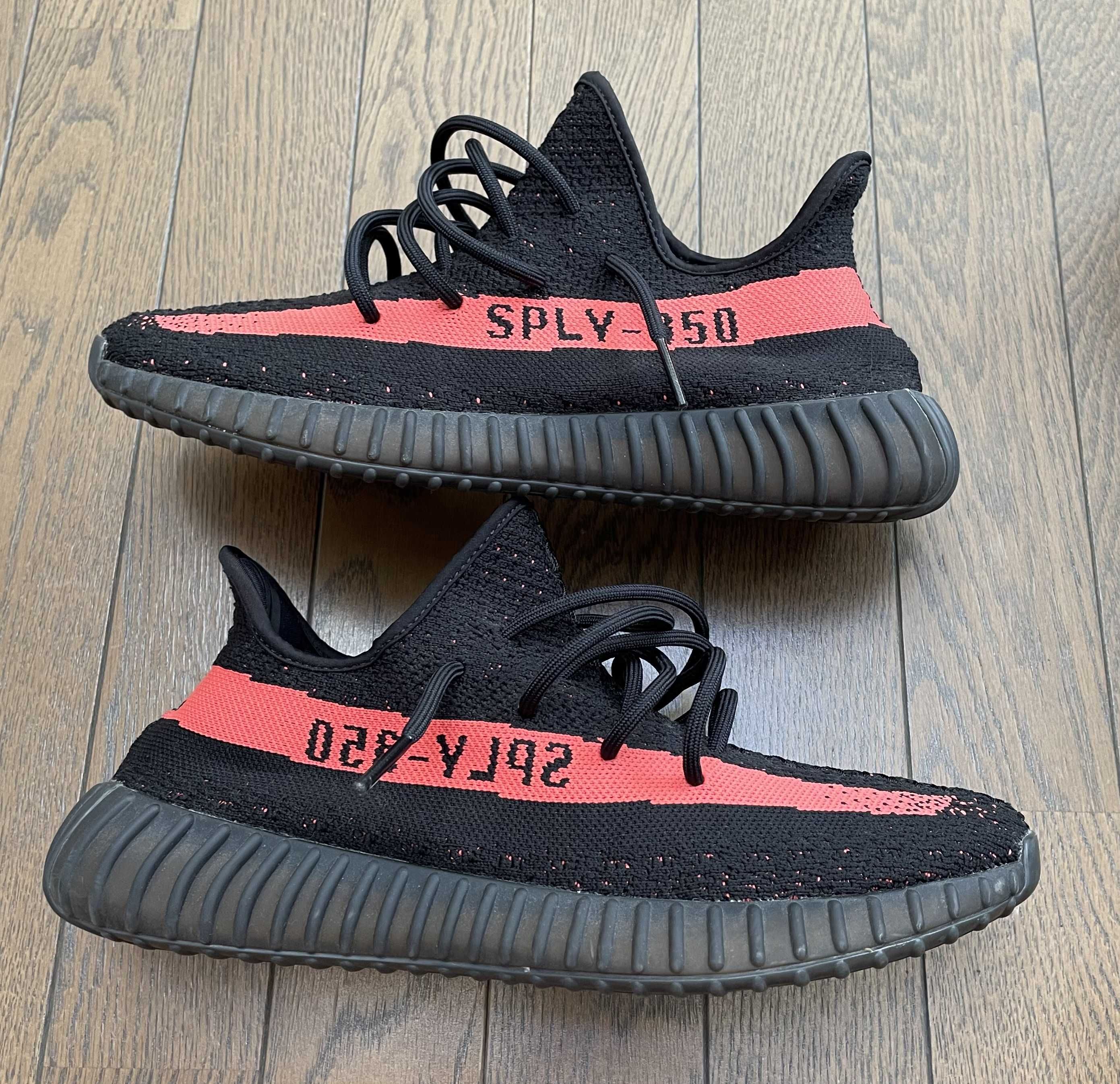 adidas YEEZY Boost 350 V2 "Core Black/Red"