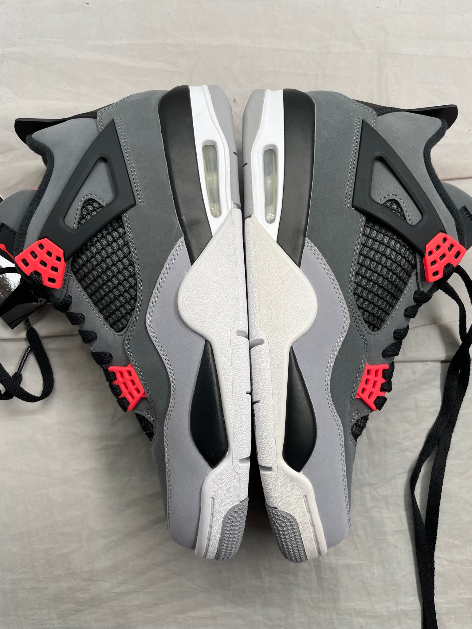 Nike Air Jordan 4 Retro "Infrared 23"