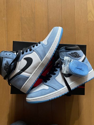 Nike Air Jordan 1 High OG "University Blue"