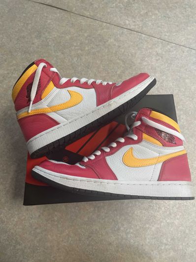 Nike Air Jordan 1 High OG "Light Fusion Red"