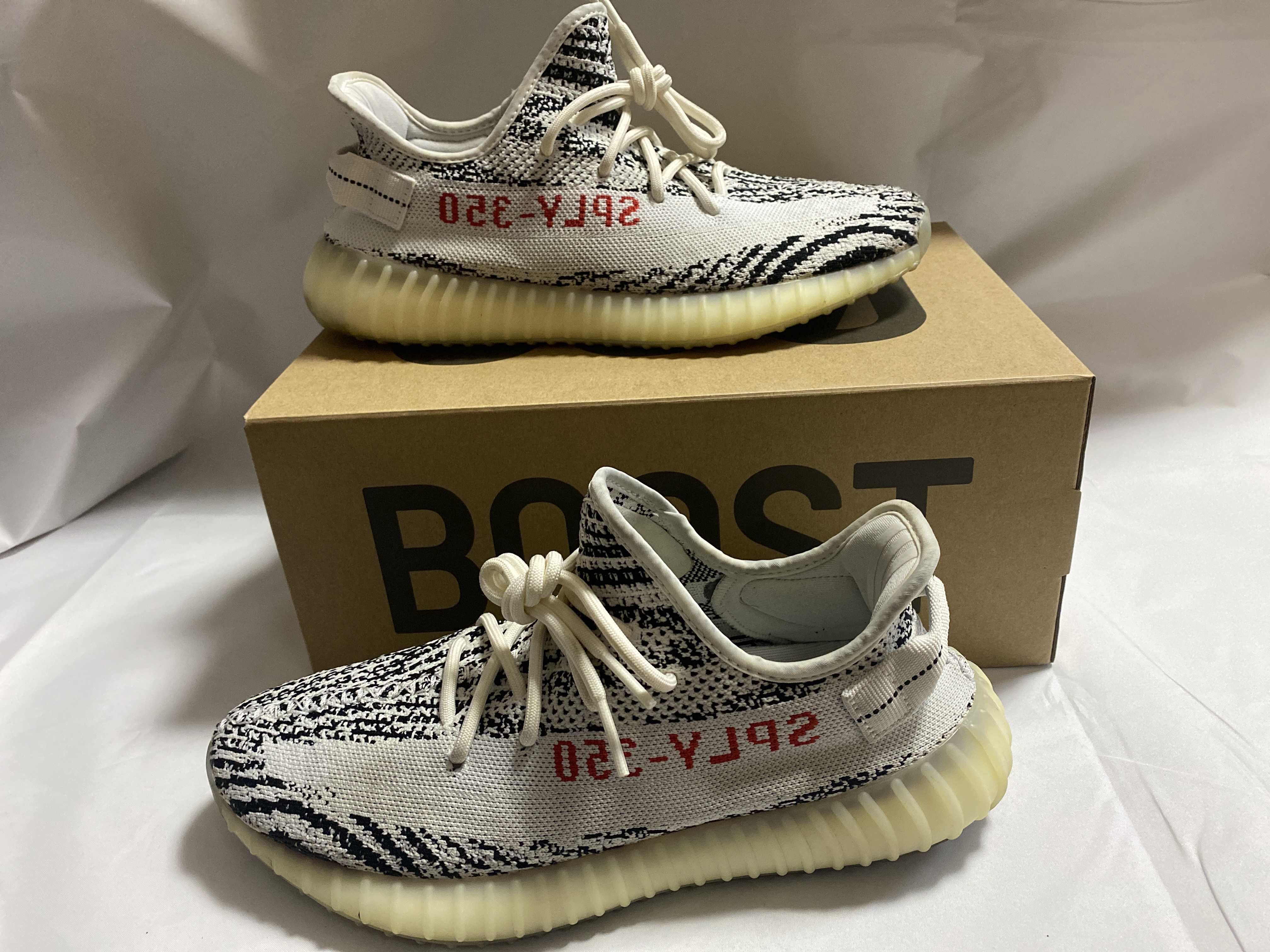 adidas YEEZY Boost 350 V2 "Zebra"
