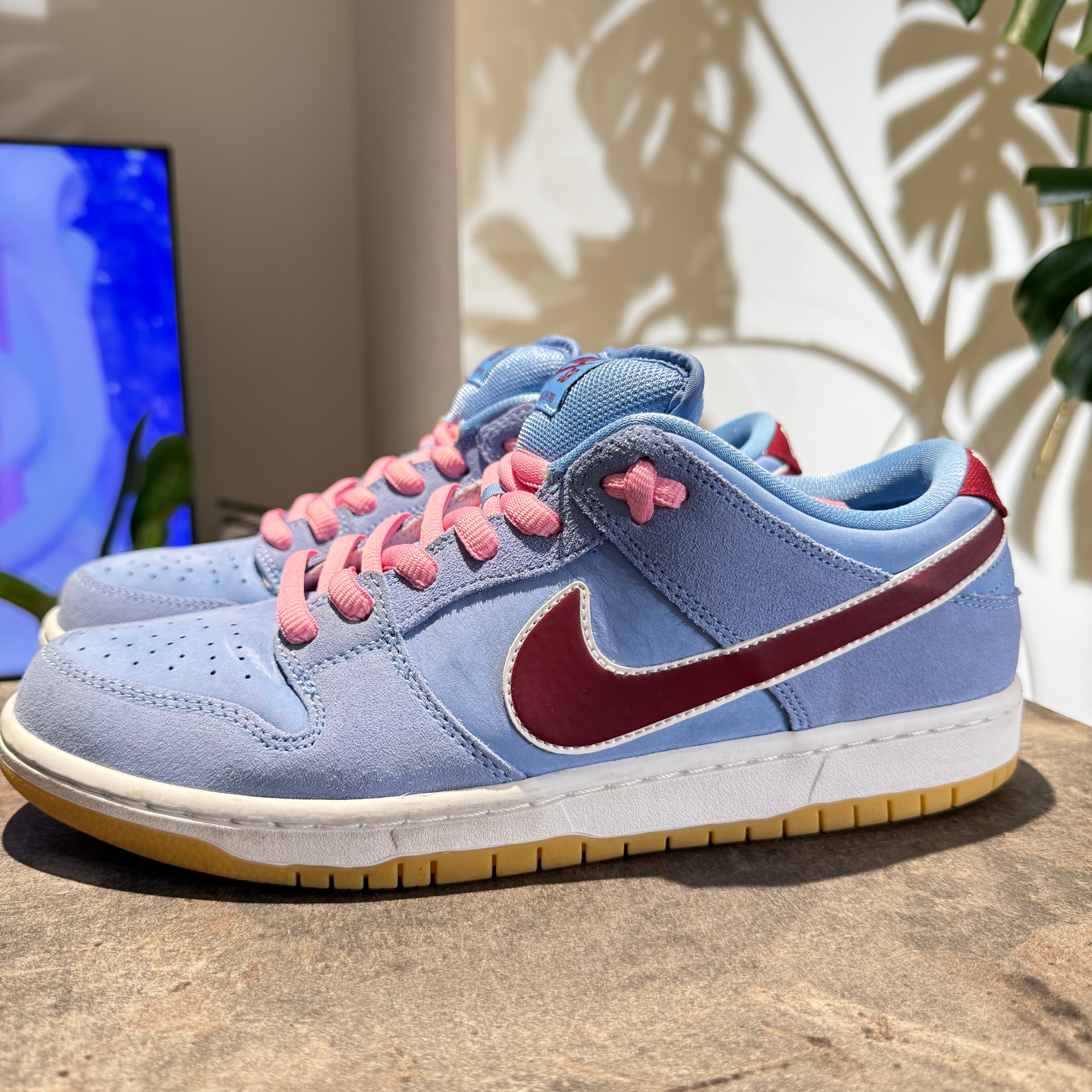 ナイキSBダンク フィリーズ/バラーブルー＆チームマルーン 楽天市場】NIKE SB DUNK LOW PREMIUM PHILLIES valor blue/team