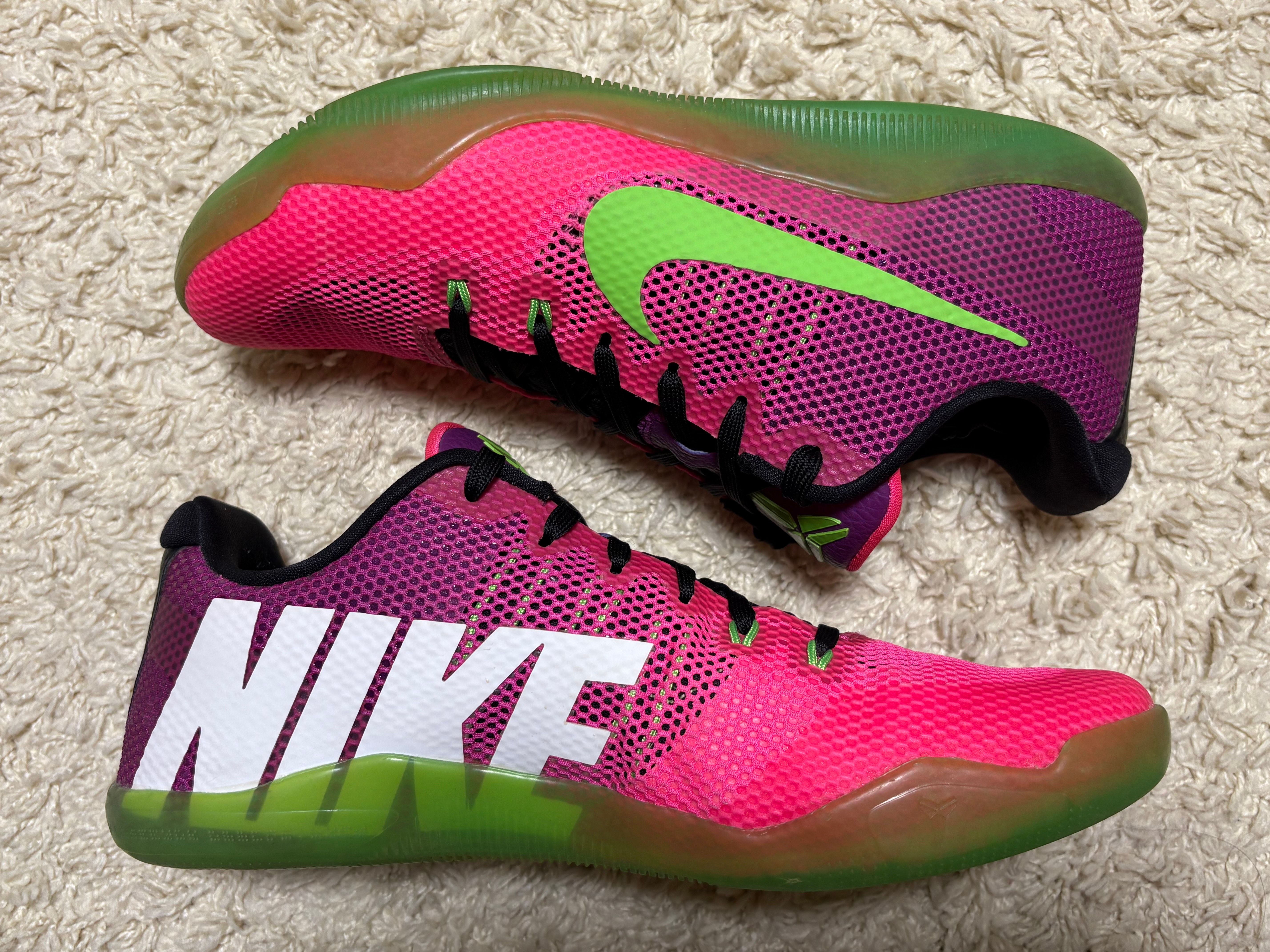 Nike Kobe 11 EM Low Mambacurial "Pink Flash"