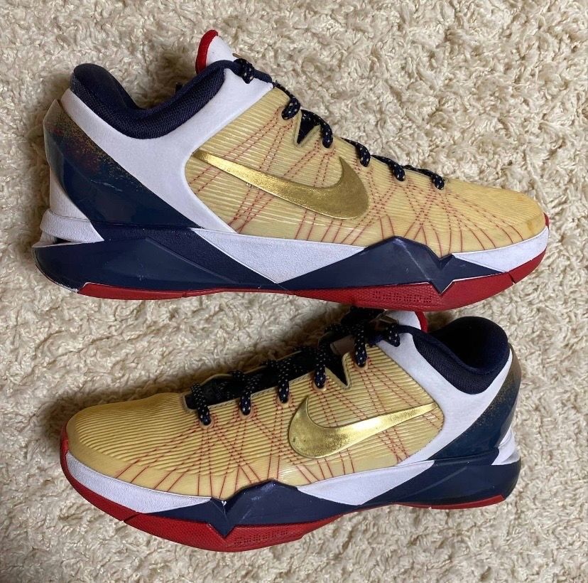 Nike Kobe 7 System "Gold Medal"