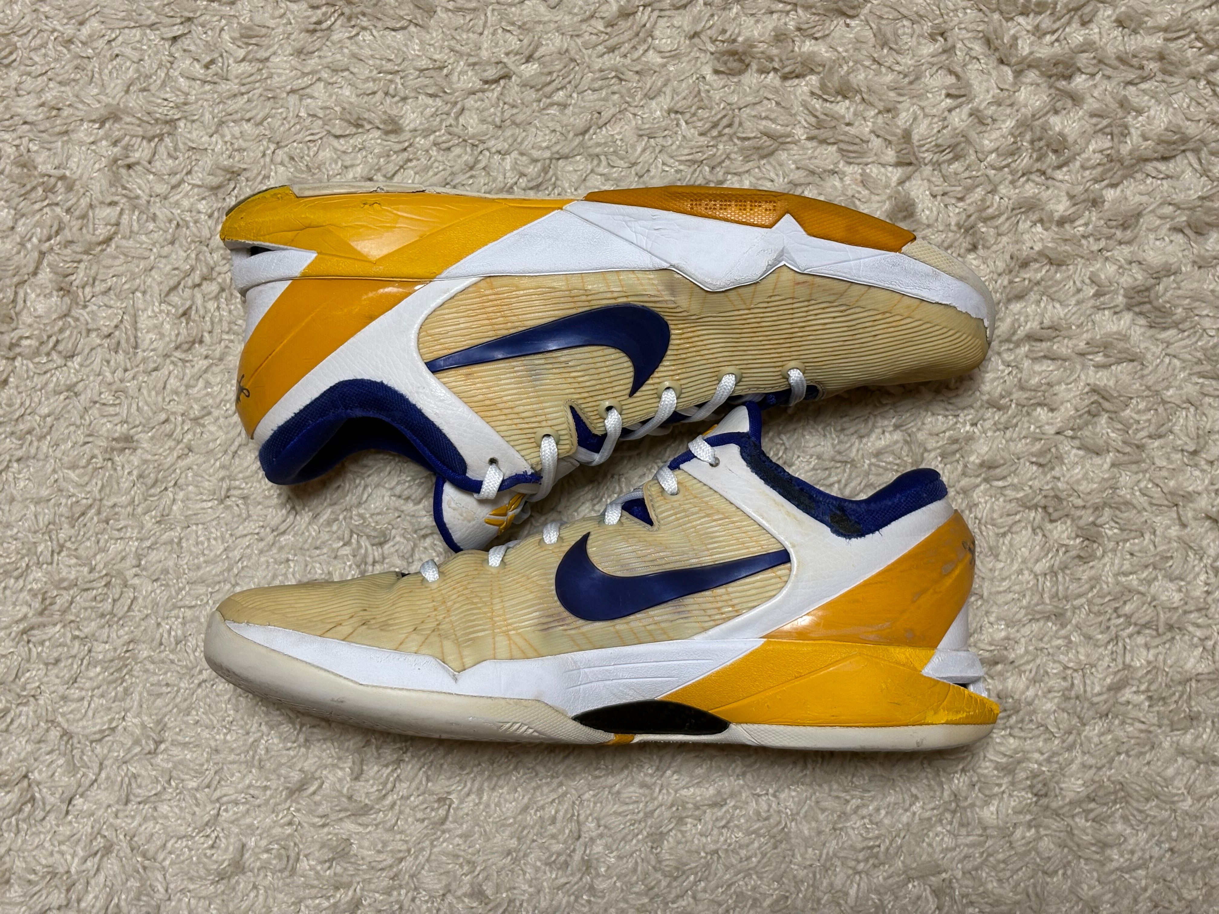 Nike Kobe 7 System Lakers Home "White/Neutral Grey"