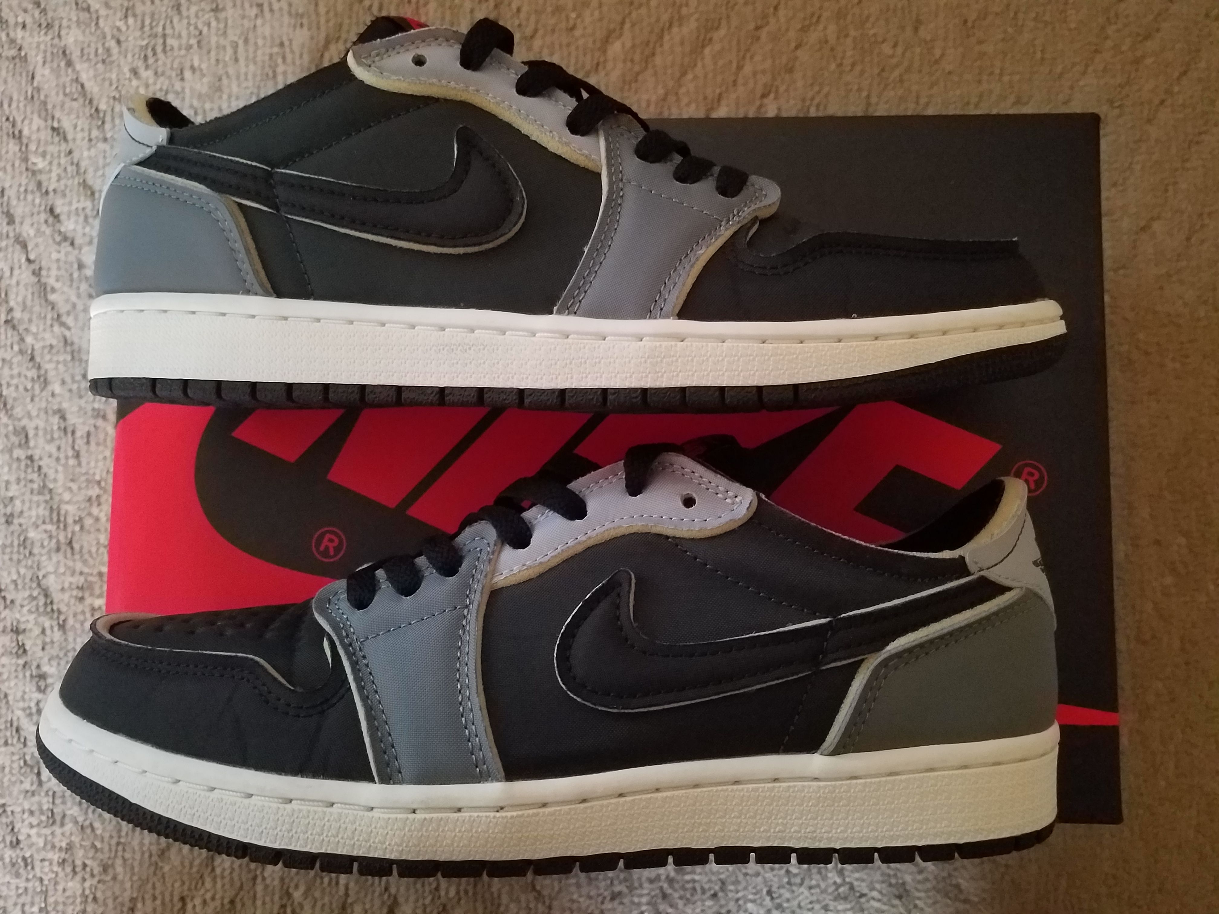 Nike Air Jordan 1 Low OG EX "Black and Smoke Grey"