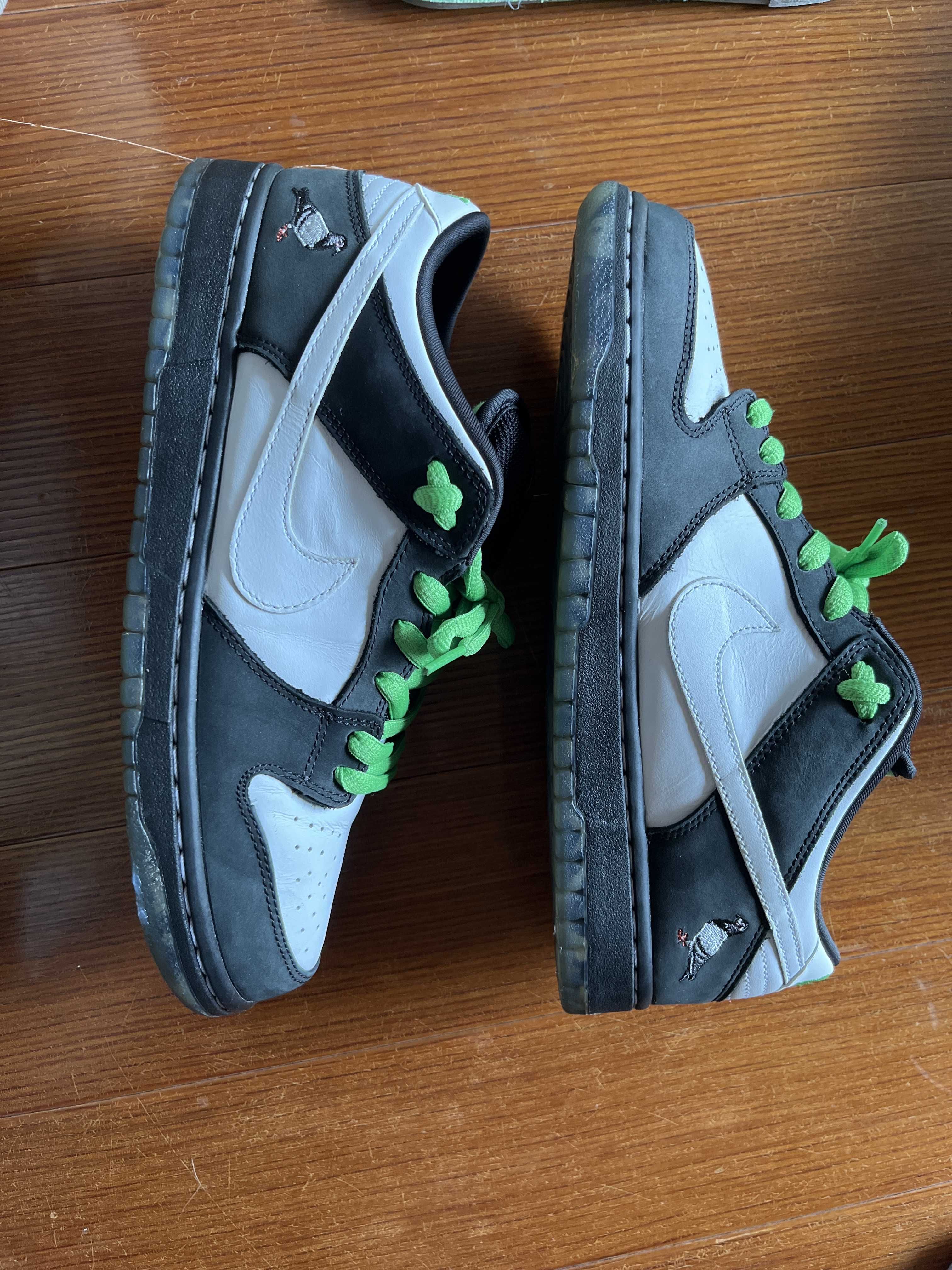 STAPLE × Nike SB Dunk Low "Pigeon Black/White"