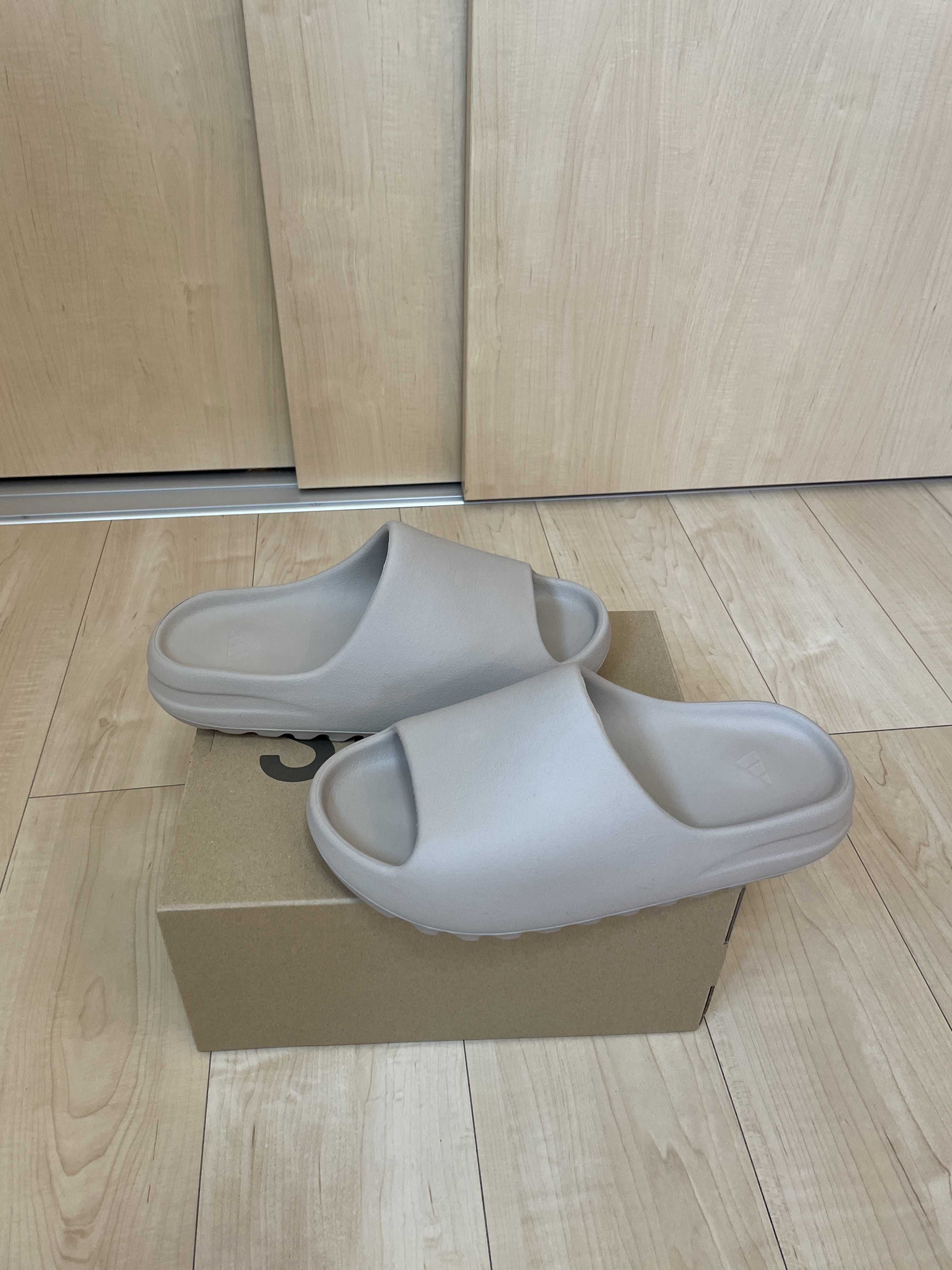 adidas YEEZY Slide "Pure" (GW1934)