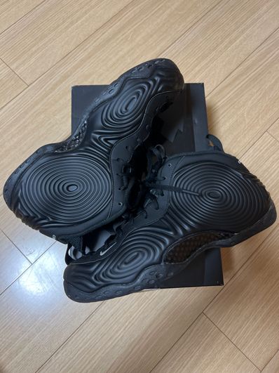 COMME des GARCONS × Nike Air Foamposite One "Black"