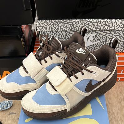 Travis Scott × Nike Zoom Field Jaxx "Pale Ivory and Leche Blue"