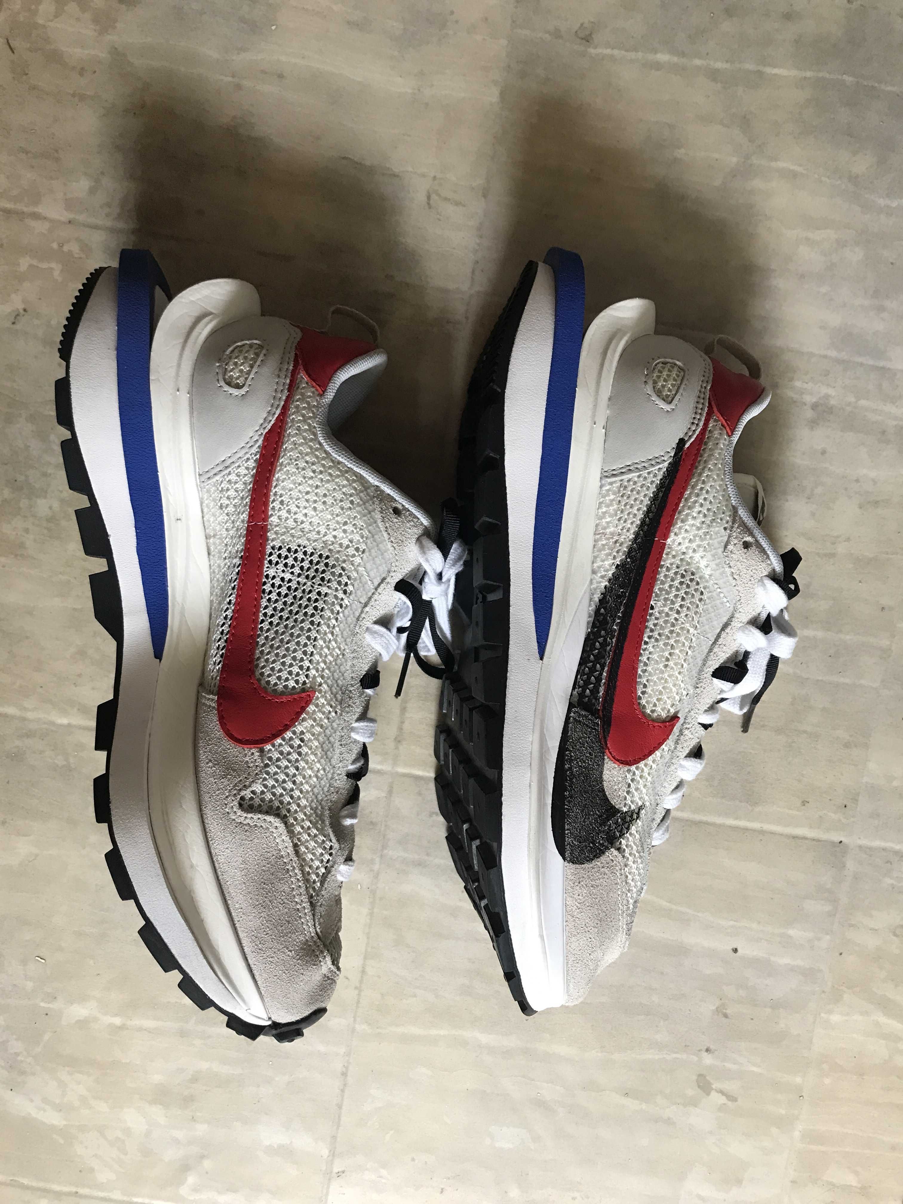 sacai × Nike Vapor Waffle "Royal Fuchsia"