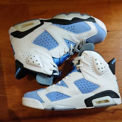 Nike Air Jordan 6 "UNC"