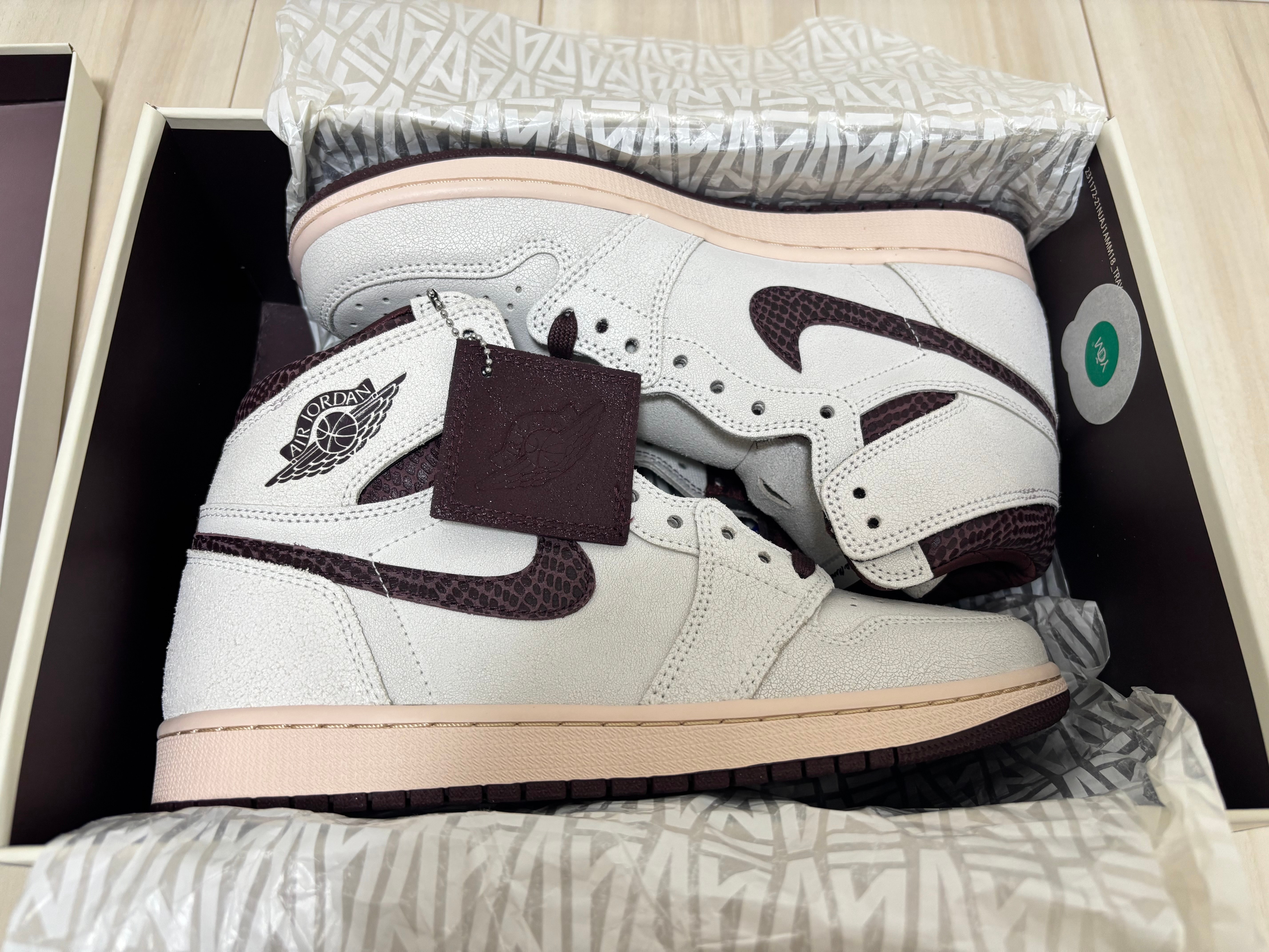 A Ma Maniere × Nike Air Jordan 1 Retro High OG "Sail and Burgundy"