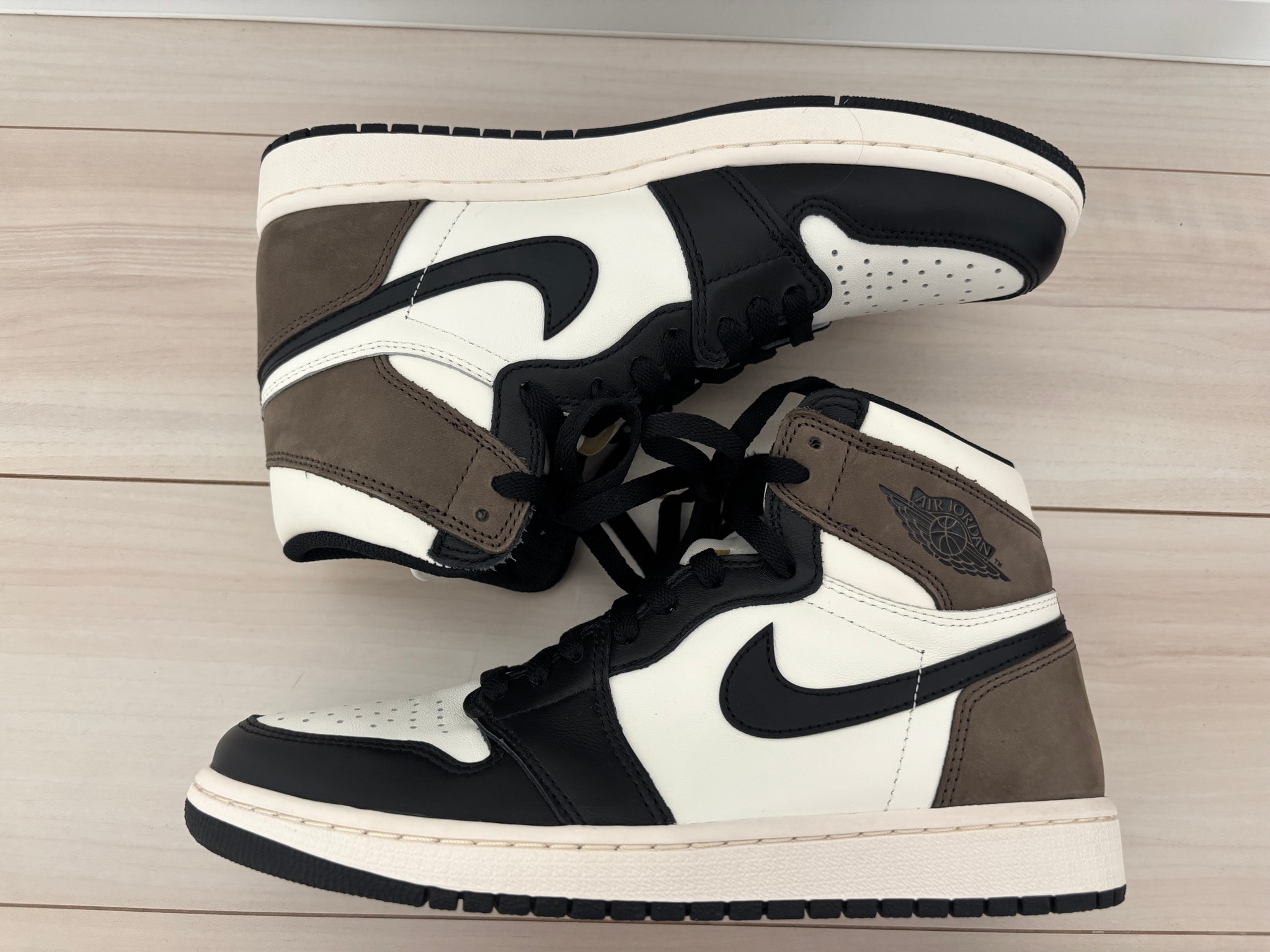 Nike Air Jordan 1 High OG "Sail/Dark Mocha/Black"