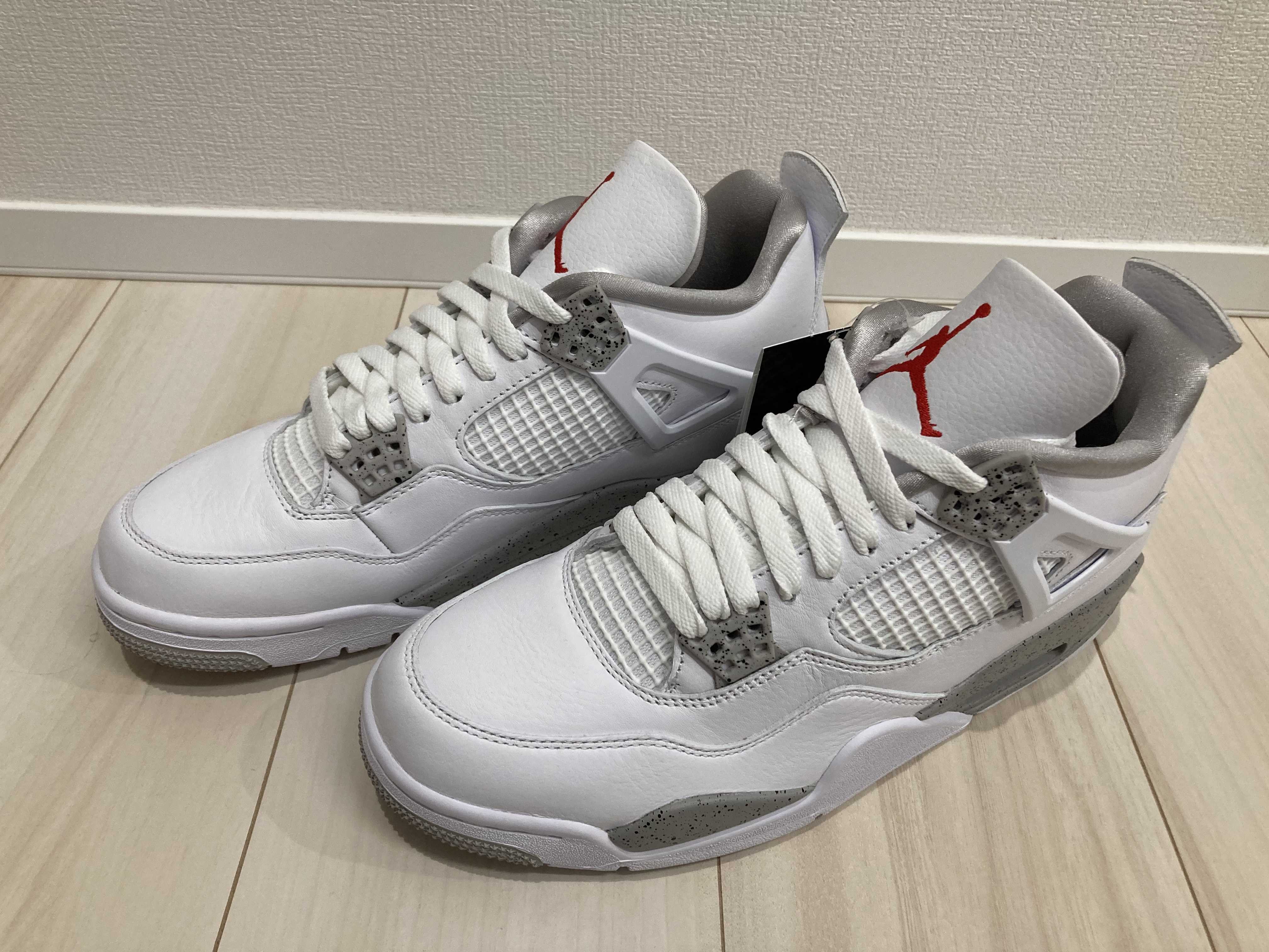 Nike Air Jordan 4 "Tech White"  