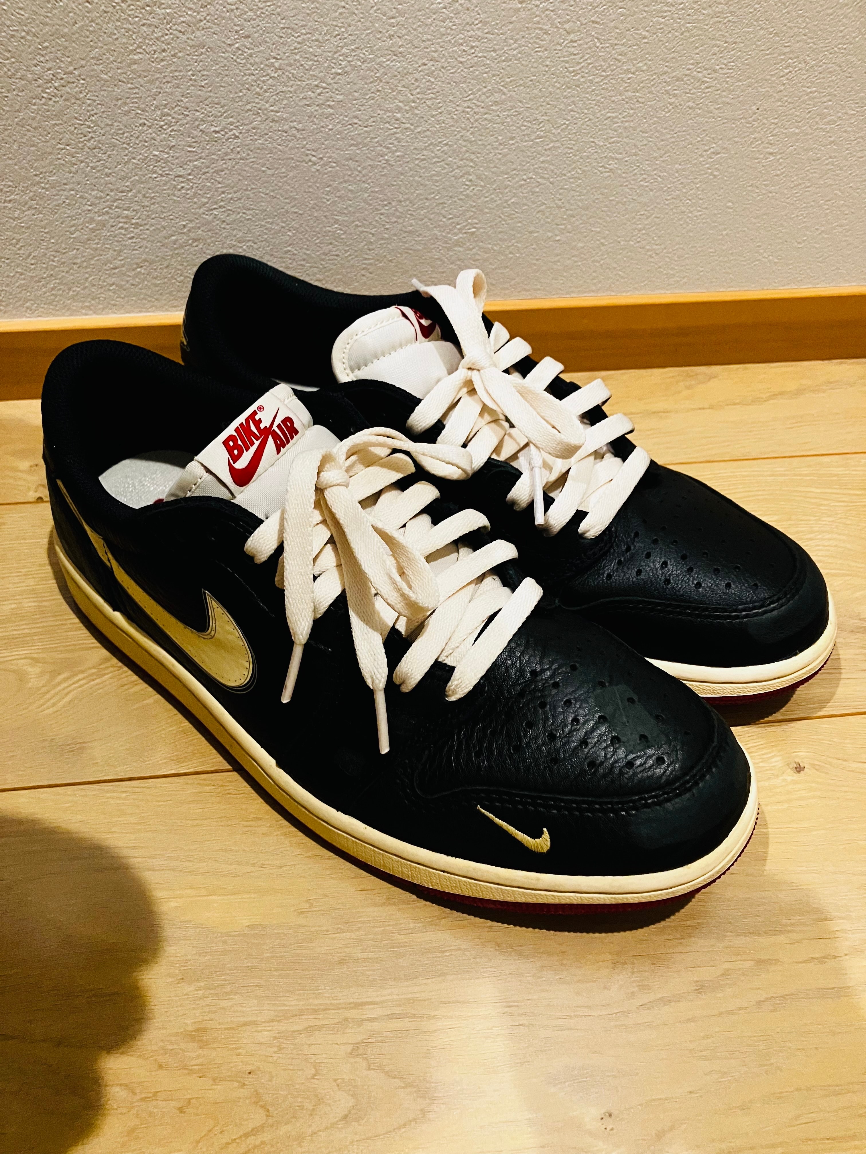 ナイジェルシルベスター × ナイキ エアジョーダン1 レトロ ロー OG "ベター ウィズ タイム"