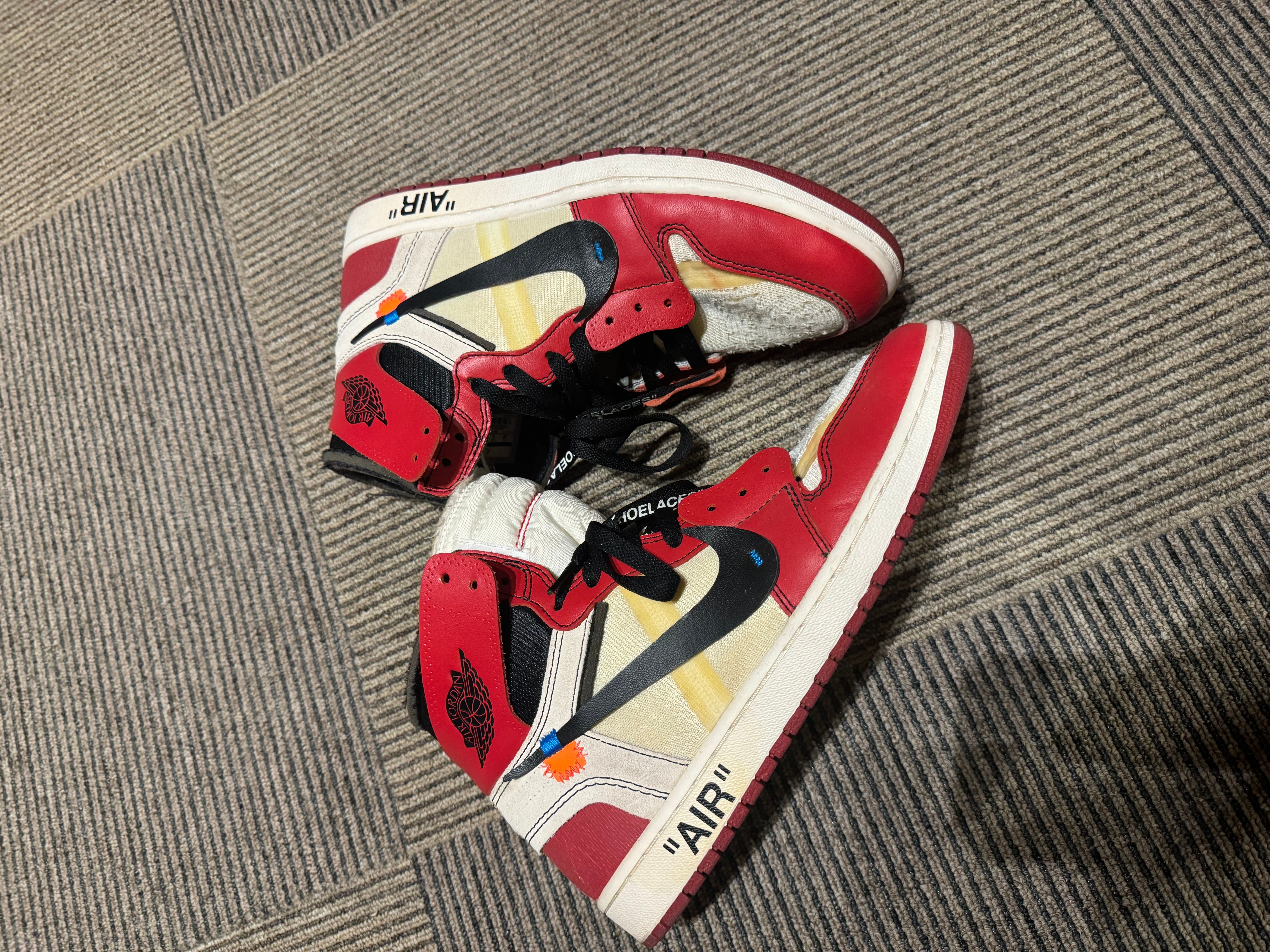 Off-White × Nike Air Jordan 1 Retro High The Ten "Chicago"