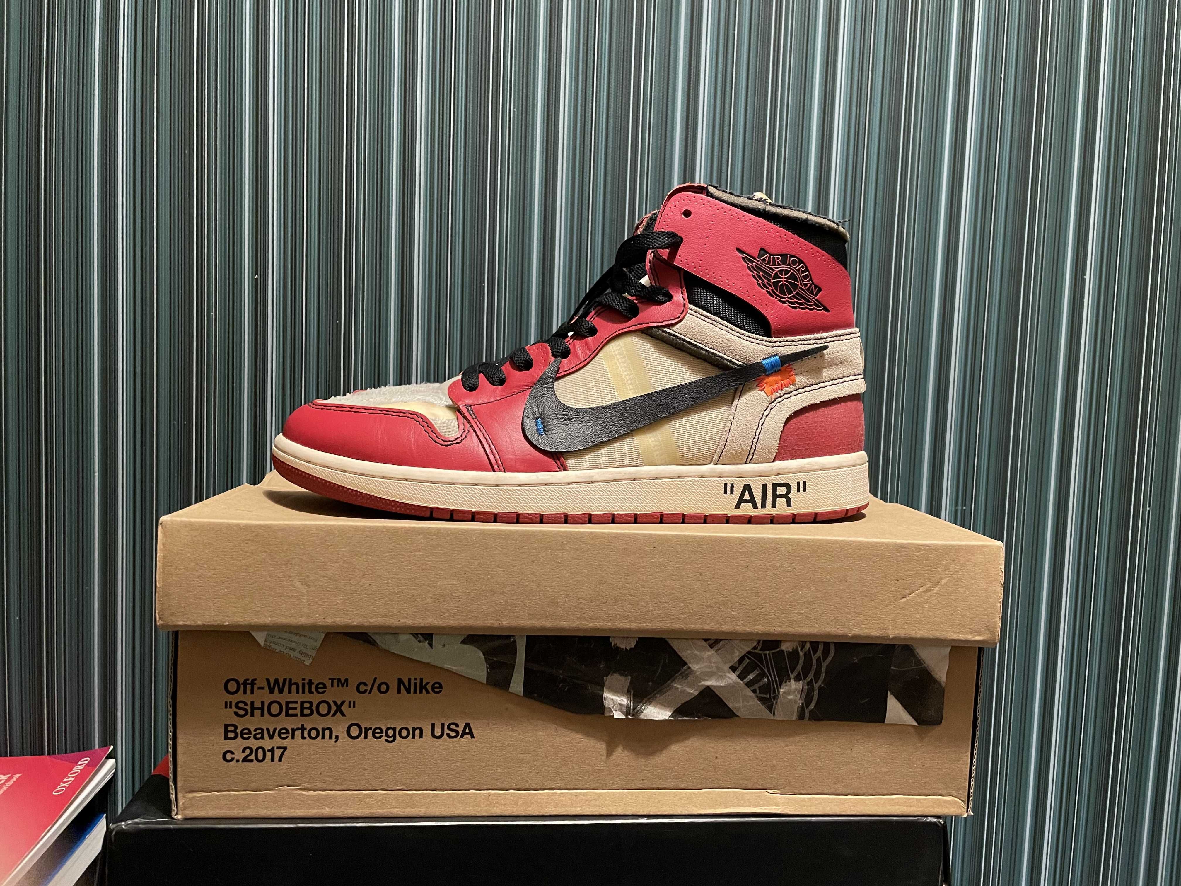 Off-White × Nike Air Jordan 1 Retro High The Ten "Chicago"