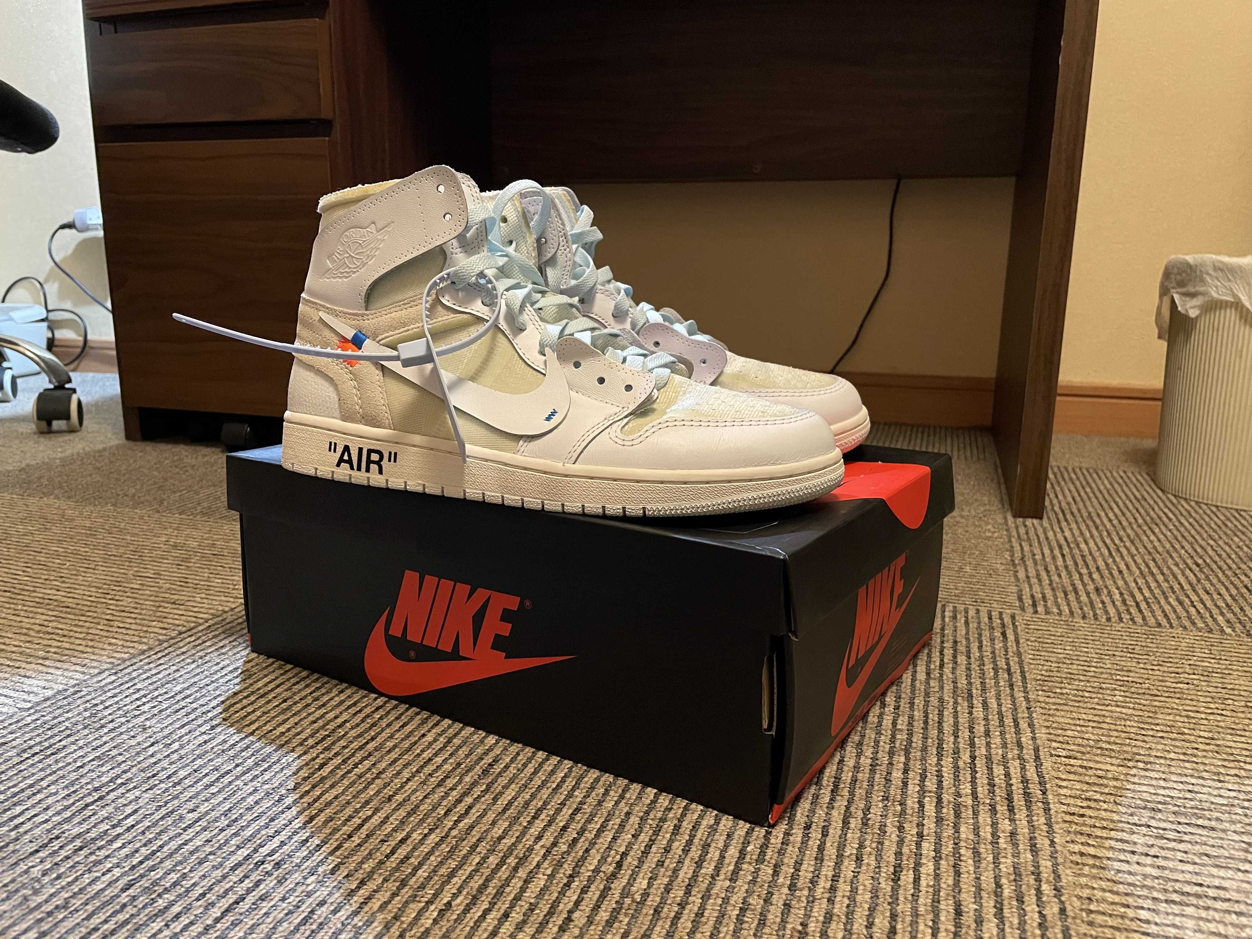Off-White × Nike Air Jordan 1 Retro High "White"