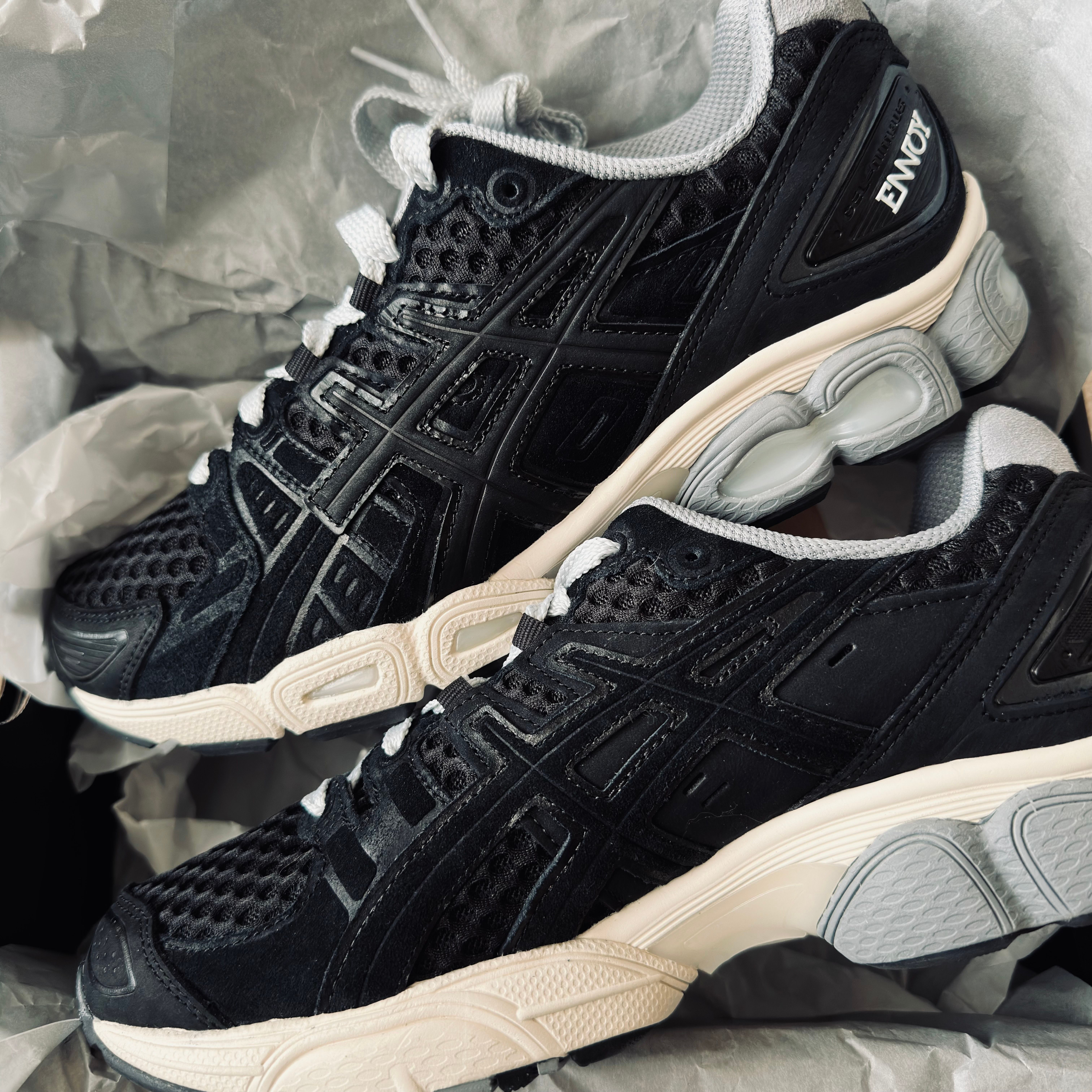 ENNOY × Asics Gel-Nimbus 9 "Black/Sheet Rock" (1201A986-002)