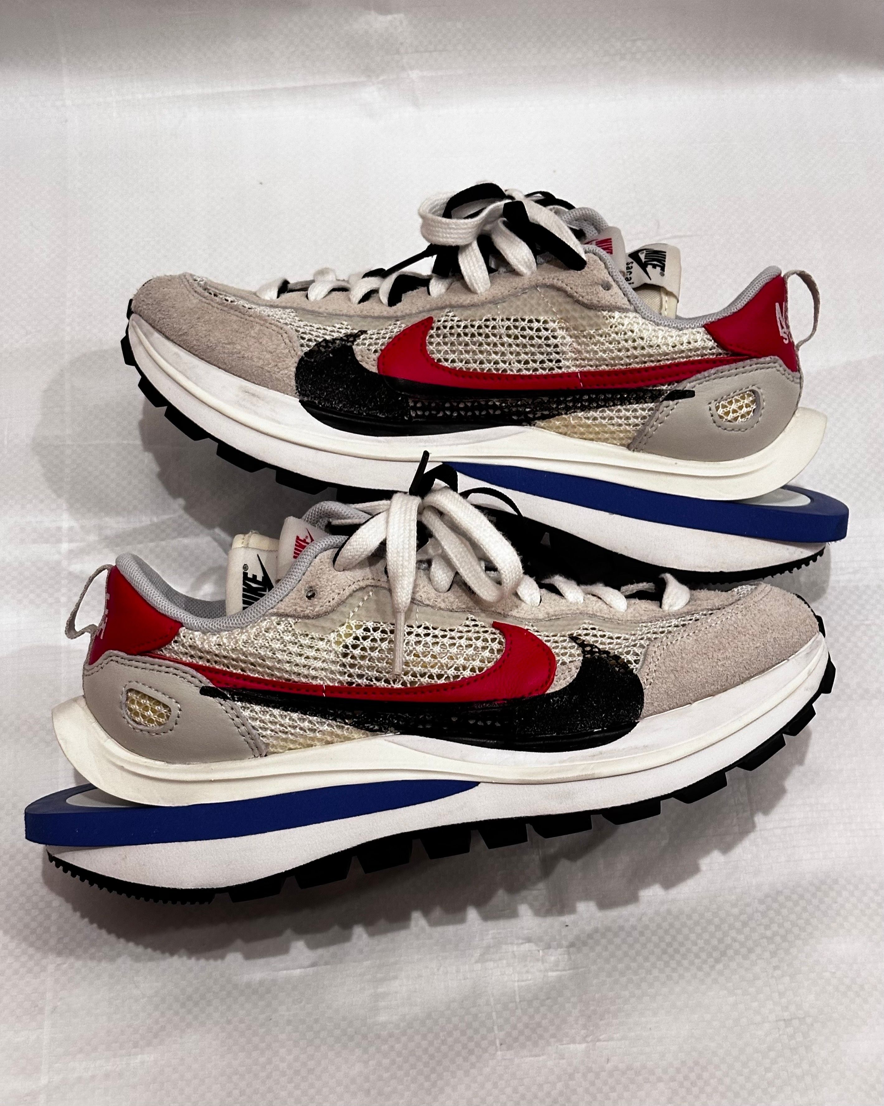 sacai × Nike Vapor Waffle "Royal Fuchsia"