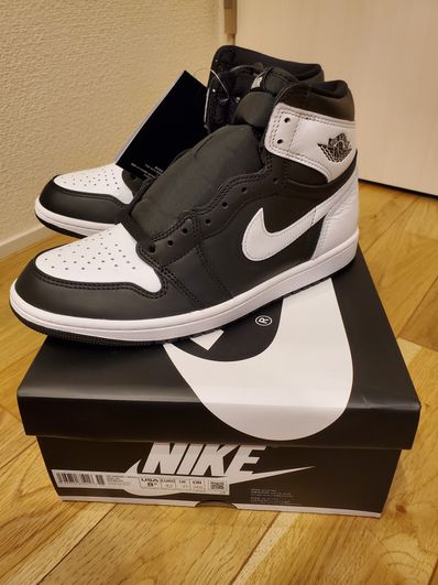 Nike Air Jordan 1 Retro High OG "Black/White"