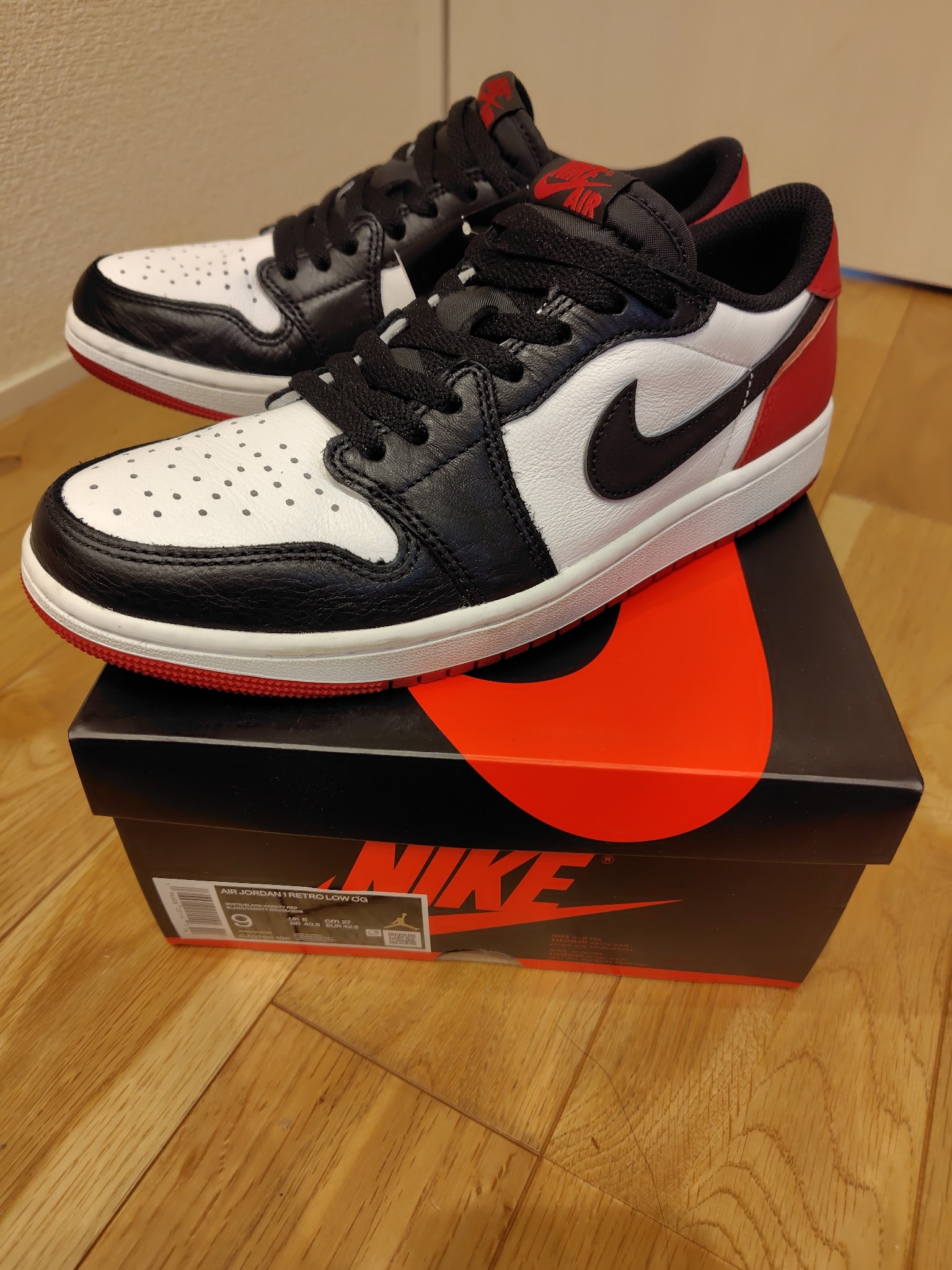 Nike Air Jordan 1 Retro Low OG "Black Toe"