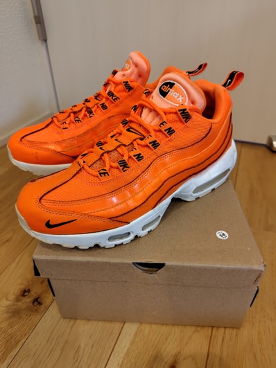 Nike Air Max 95 Overbranding "Total Orange"