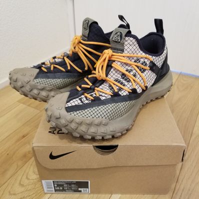 NIKE ACG MOUNTAIN FLY LOW "FOSSIL STONE"