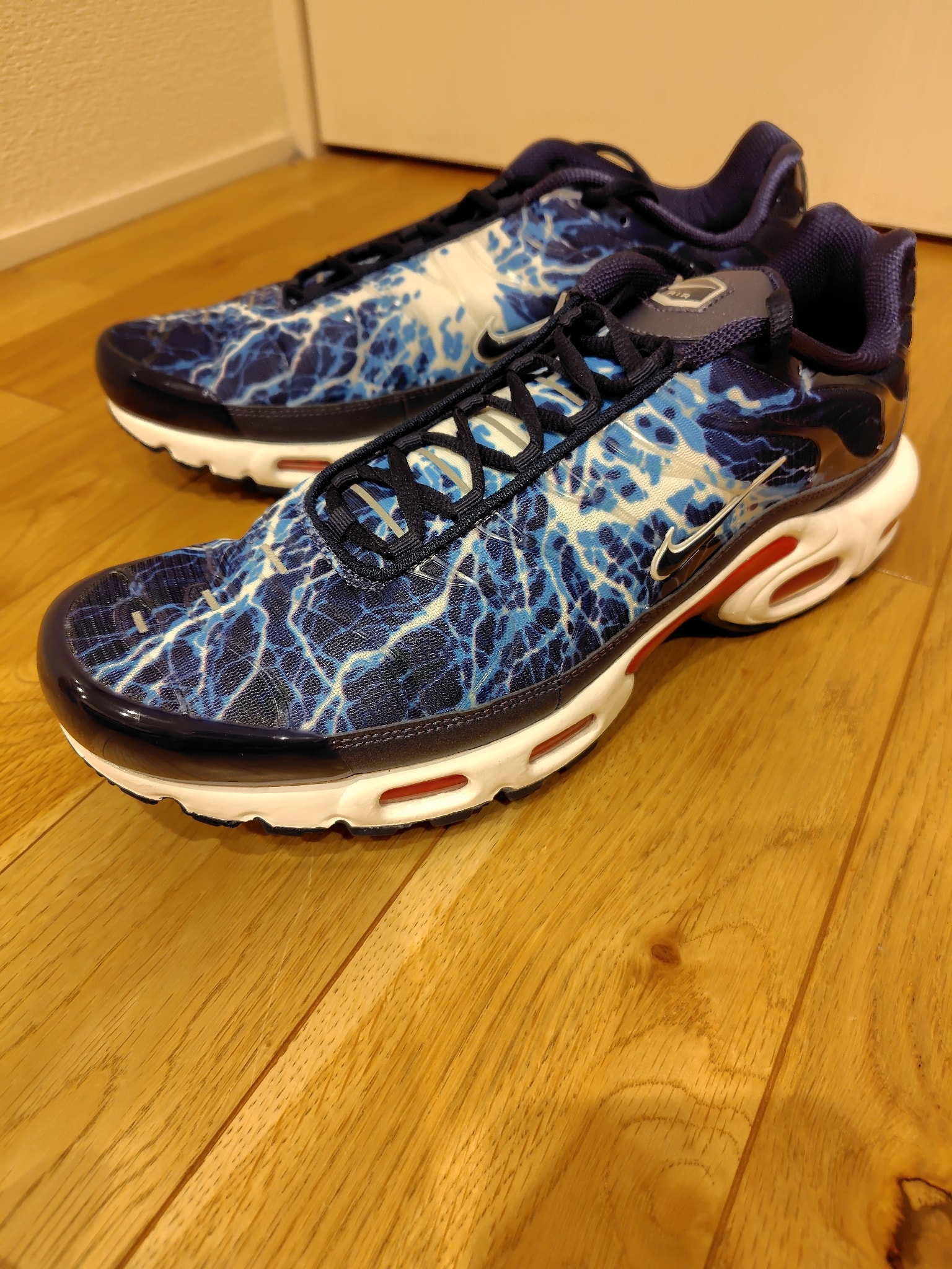 Nike Air Max Plus "Eclair/Lightening" (2025)