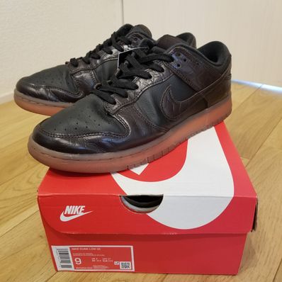 Nike Dunk Low "Velvet Brown and Black"