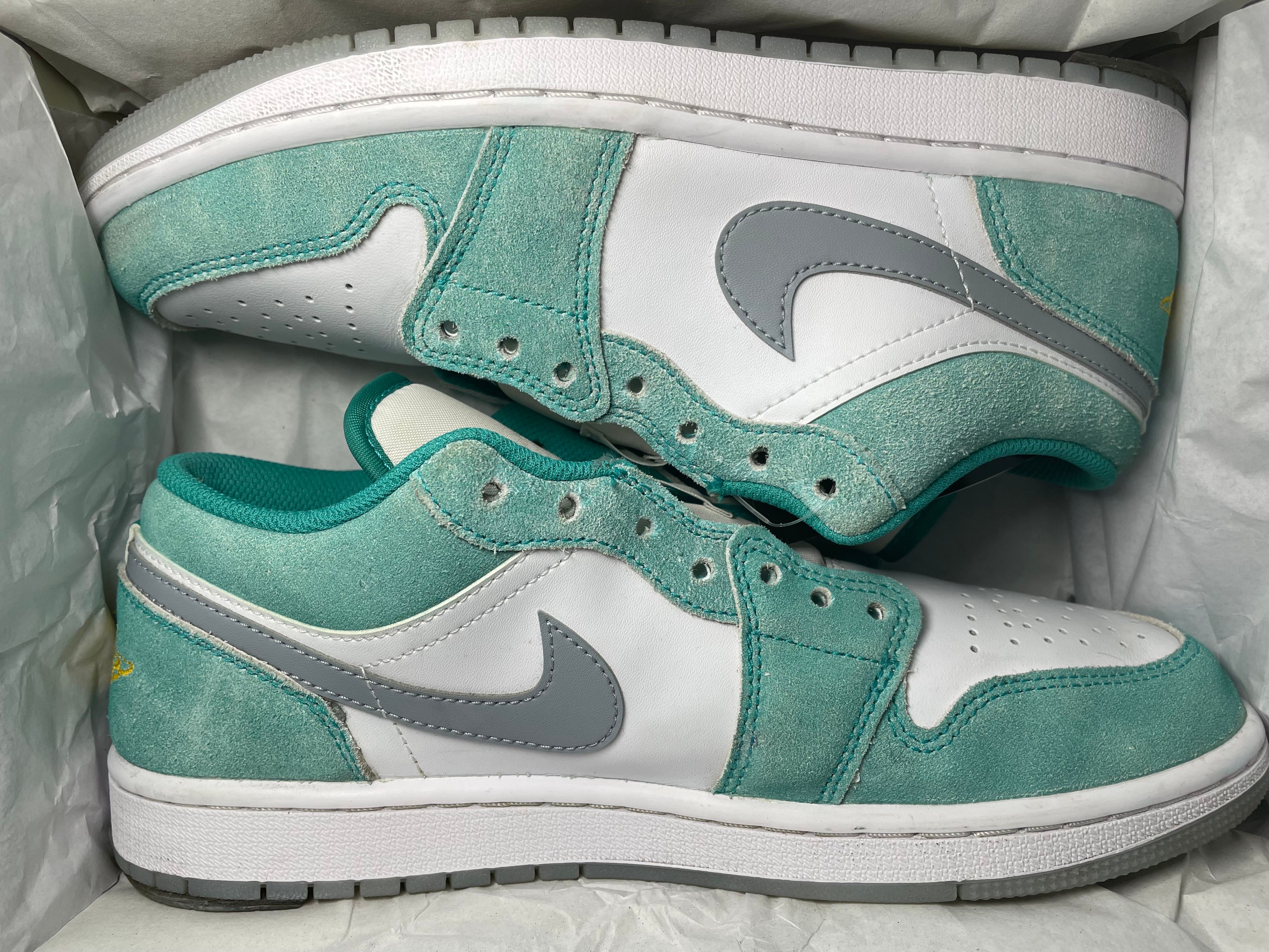 Nike Air Jordan 1 Low SE "New Emerald"