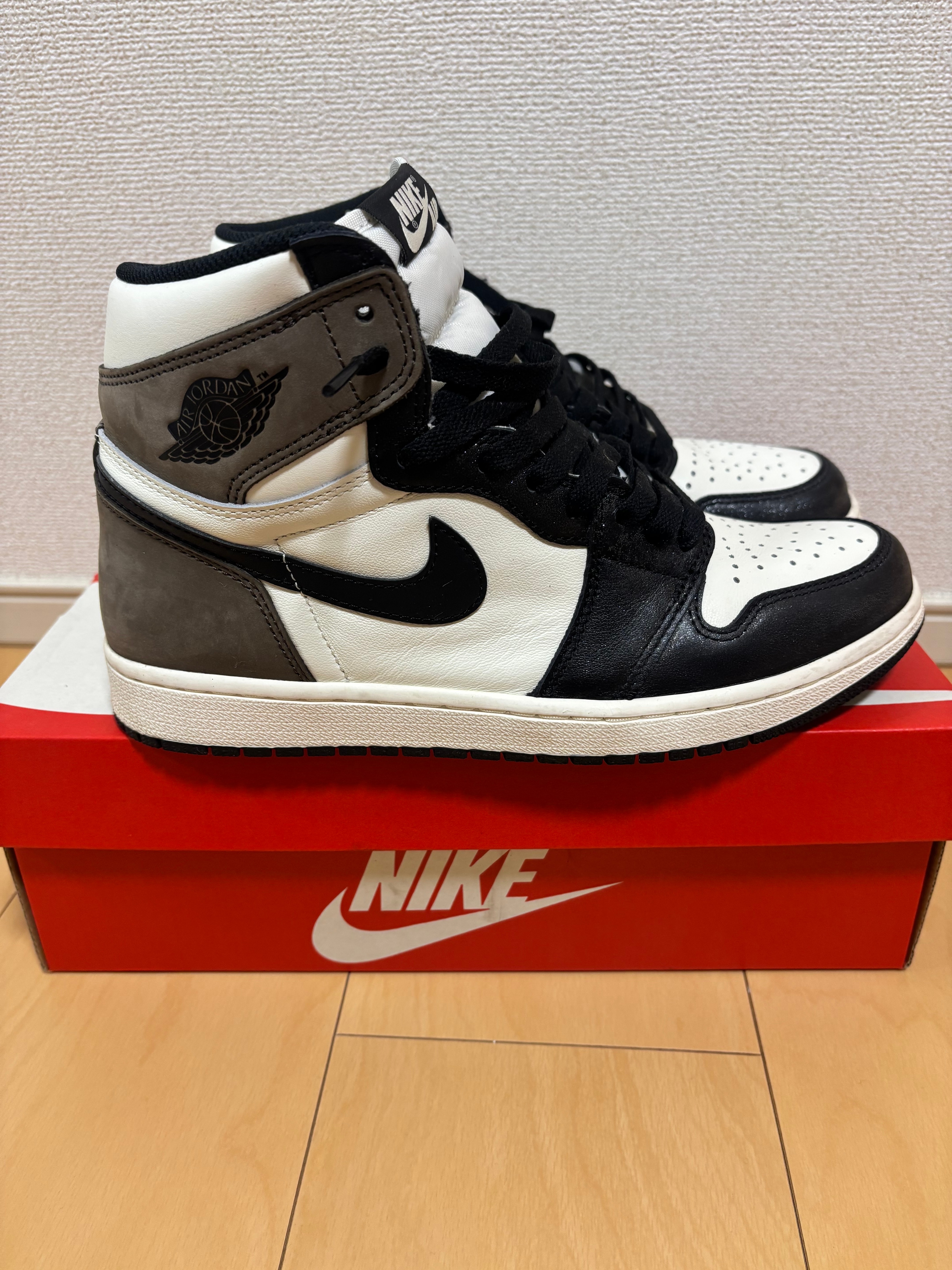 Nike Air Jordan 1 High OG "Sail/Dark Mocha/Black"