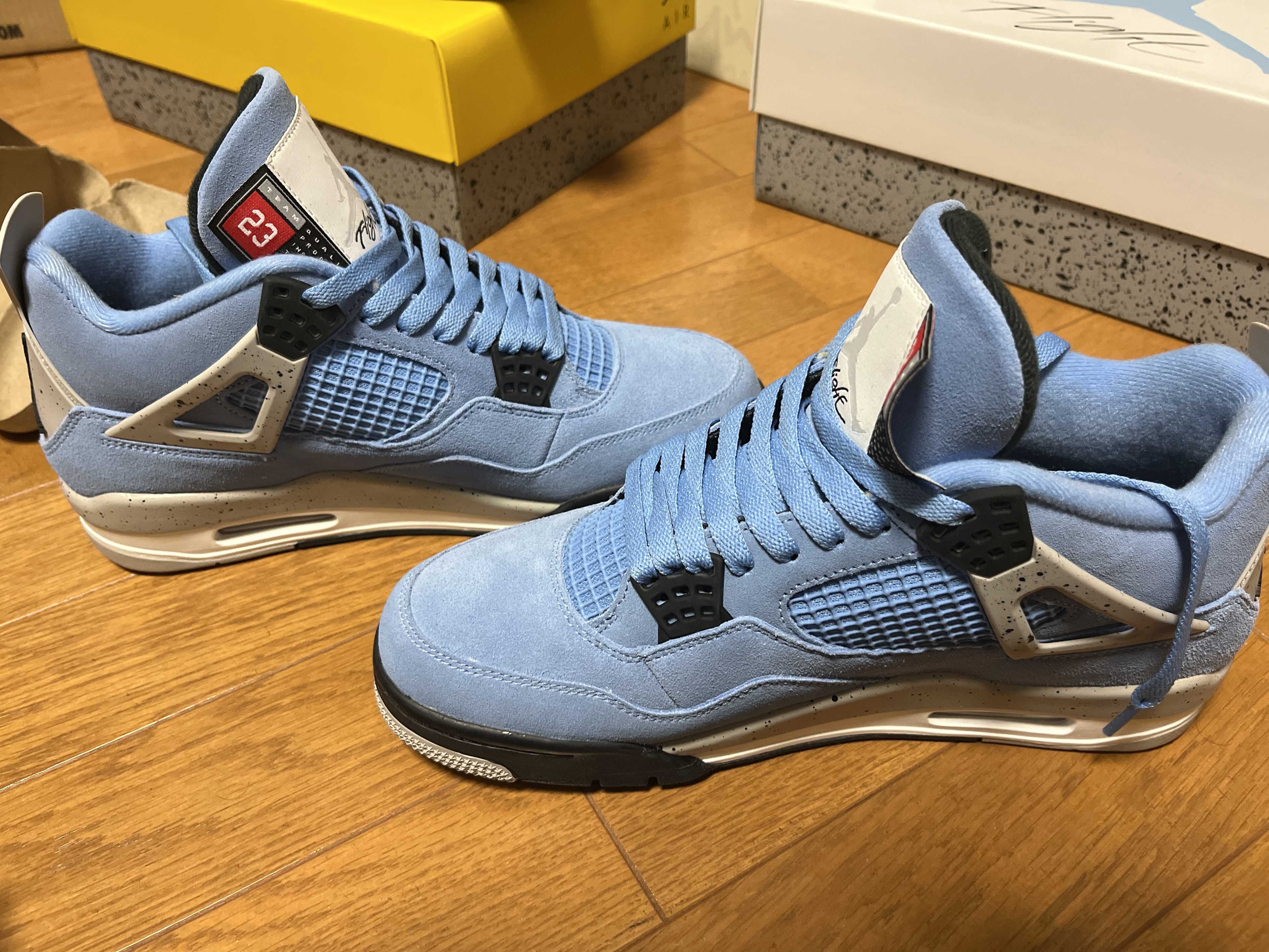 Nike Air Jordan 4 "University Blue"