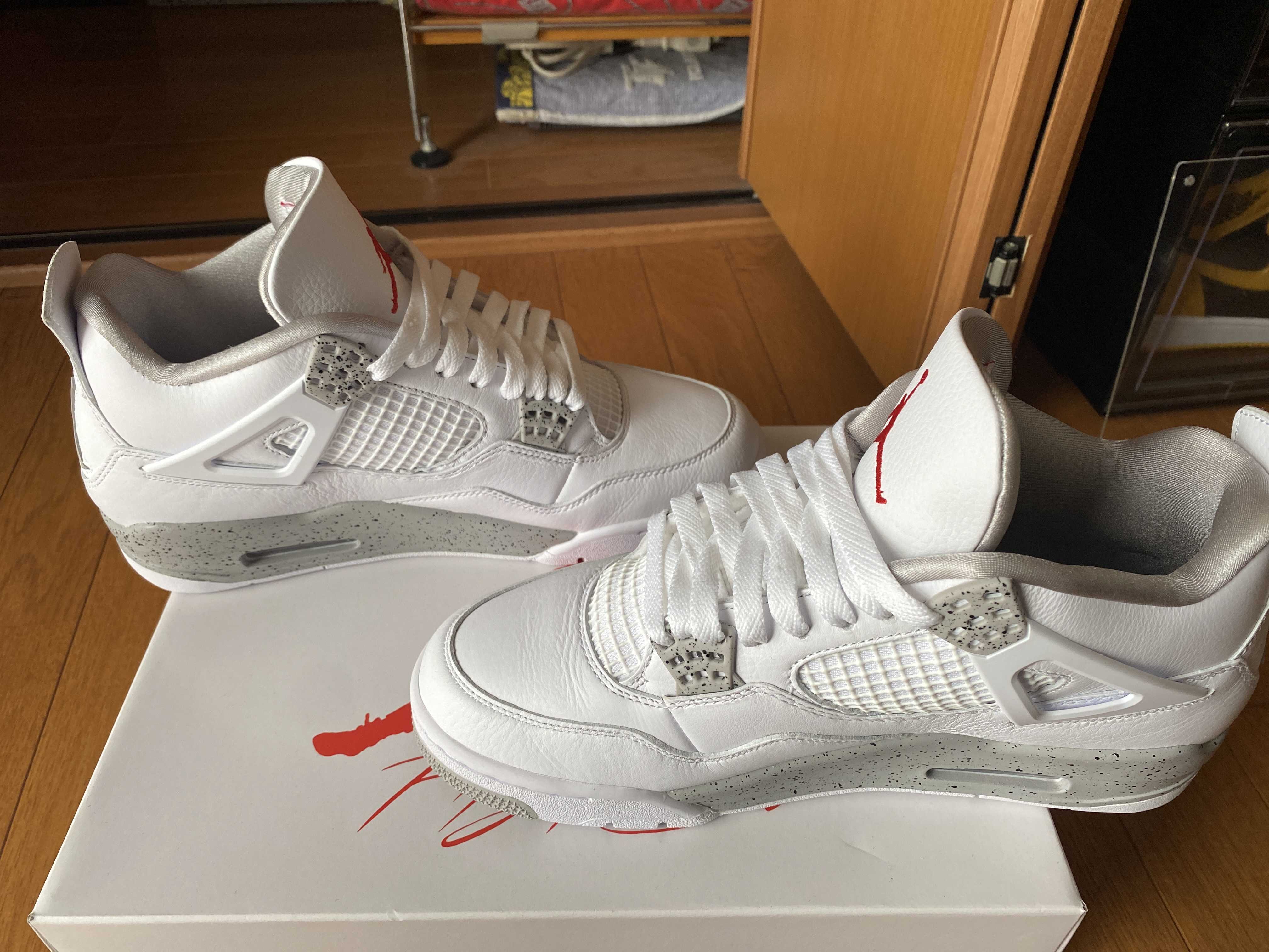 Nike Air Jordan 4 "Tech White"  