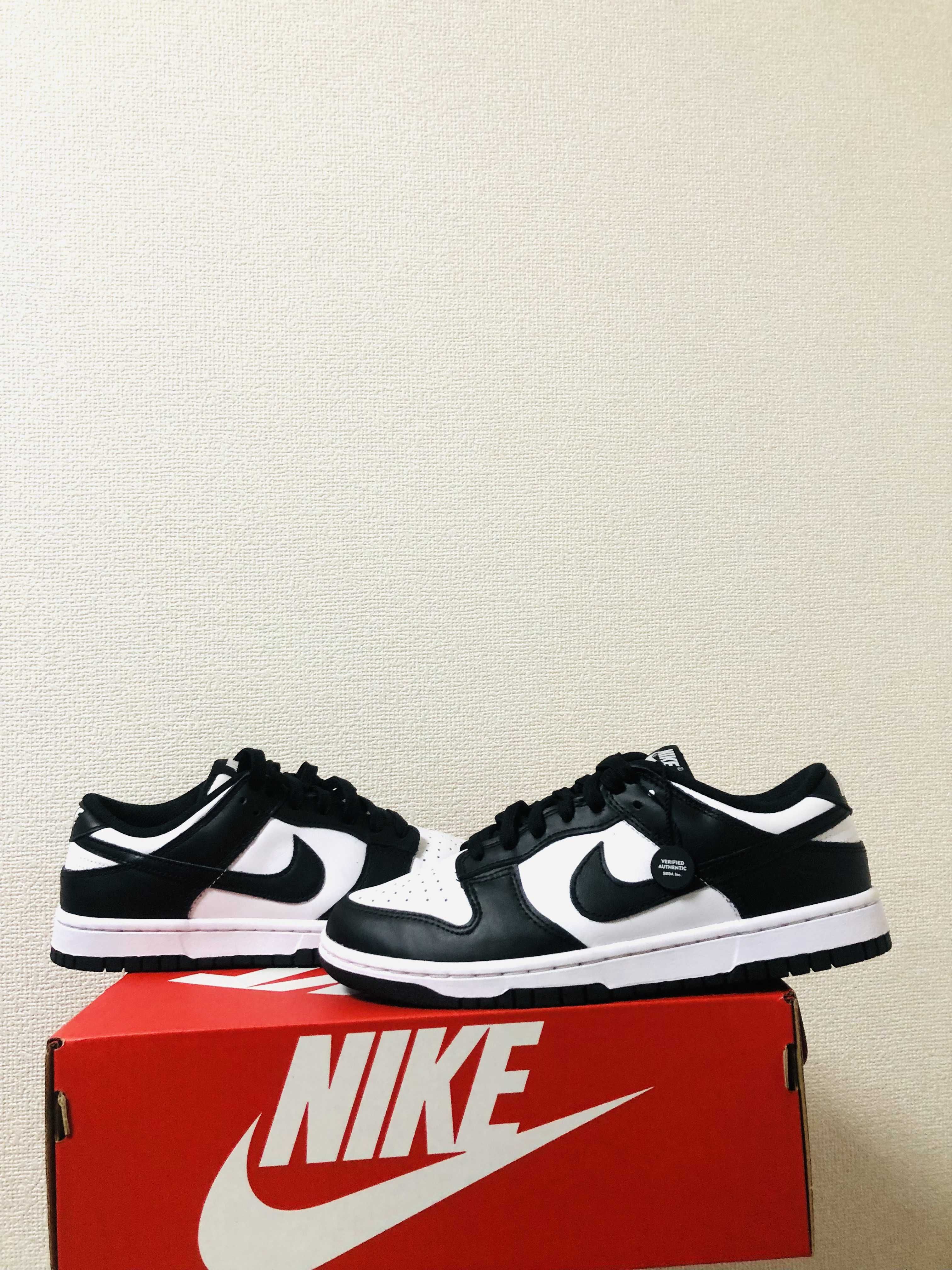 Nike Dunk Low Retro "Panda/White/Black"
