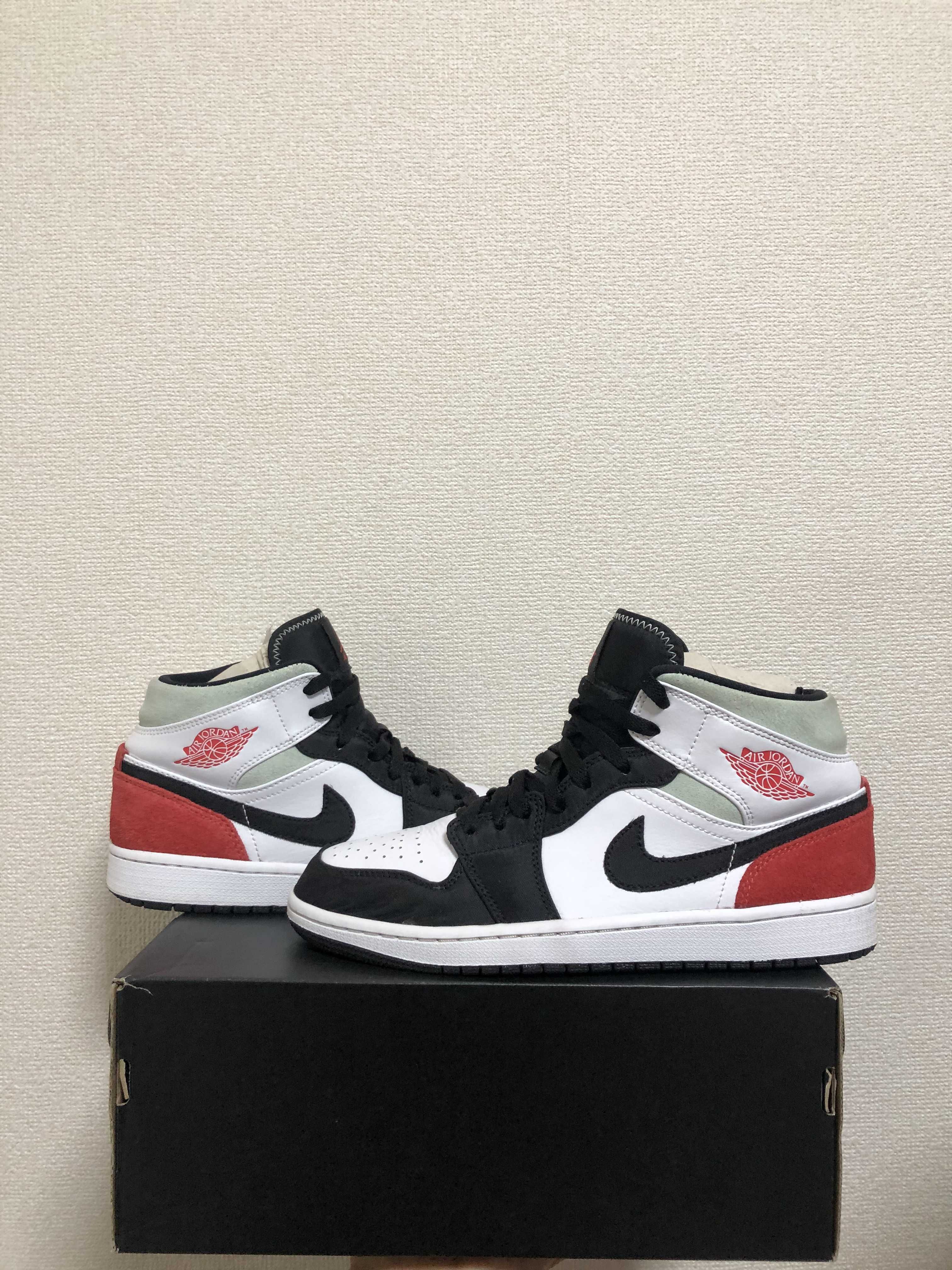 Nike Air Jordan 1 Mid SE "Black/Red/White"