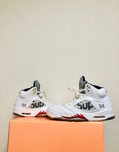 Supreme × Nike Air Jordan 5 Retro "White"
