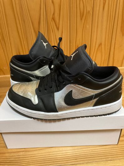 Nike Women's Air Jordan 1 Low SE "Black/Metallic Silver"