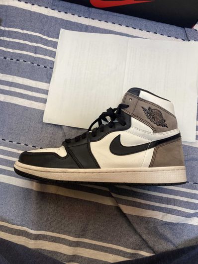 Nike Air Jordan 1 High OG "Sail/Dark Mocha/Black"