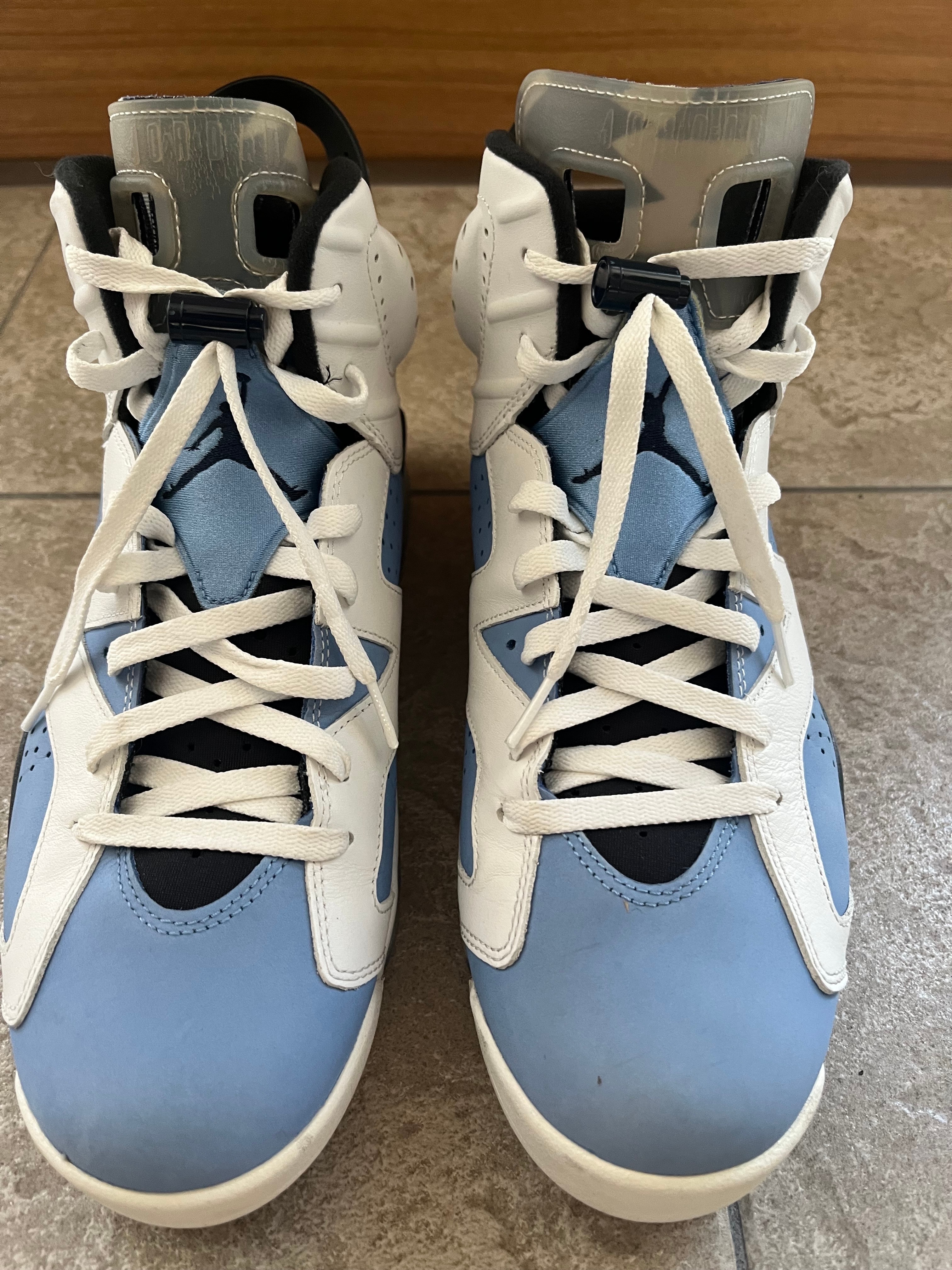Nike Air Jordan 6 "UNC"