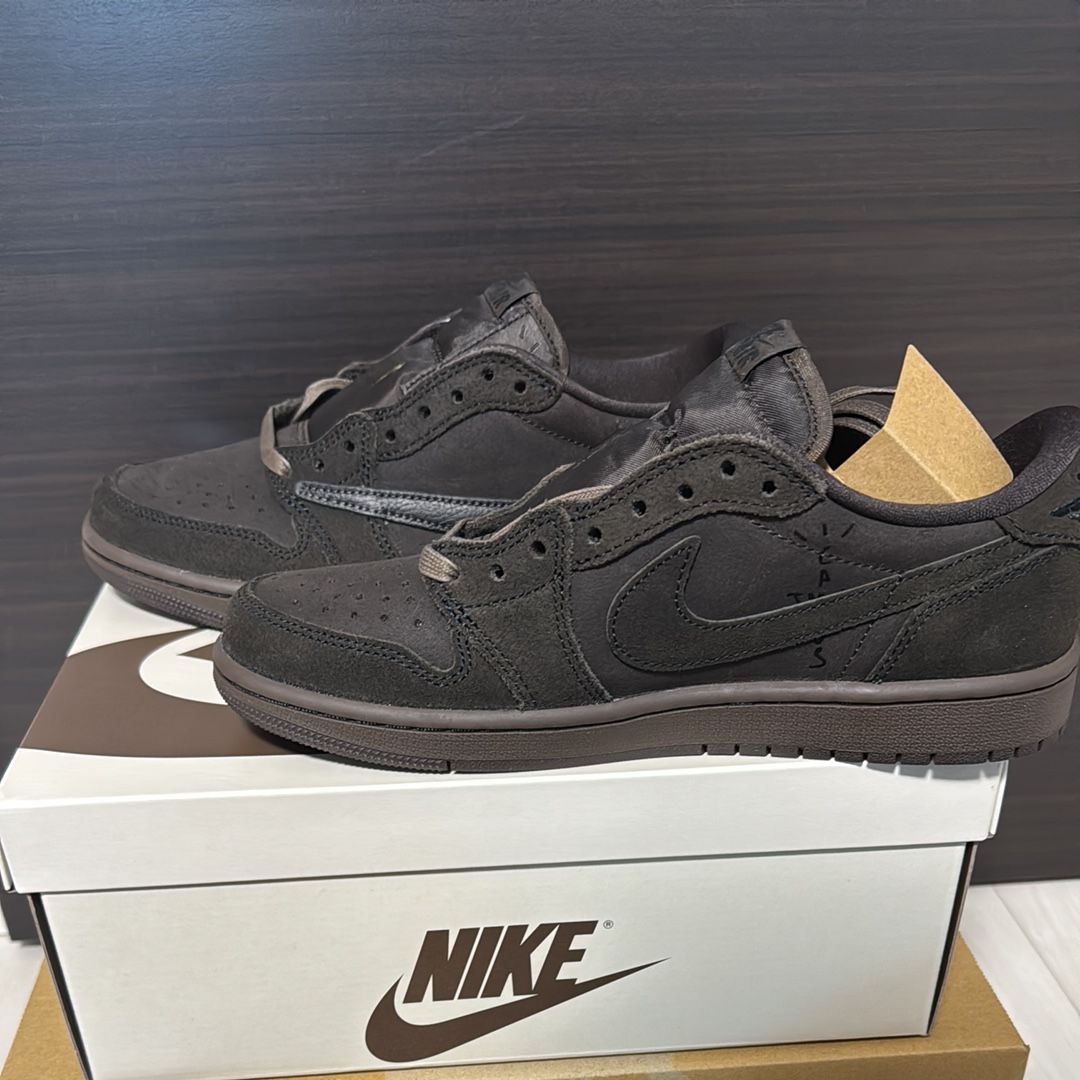 Travis Scott × Nike Air Jordan 1 Low OG SP "Velvet Brown and Dark Mocha"
